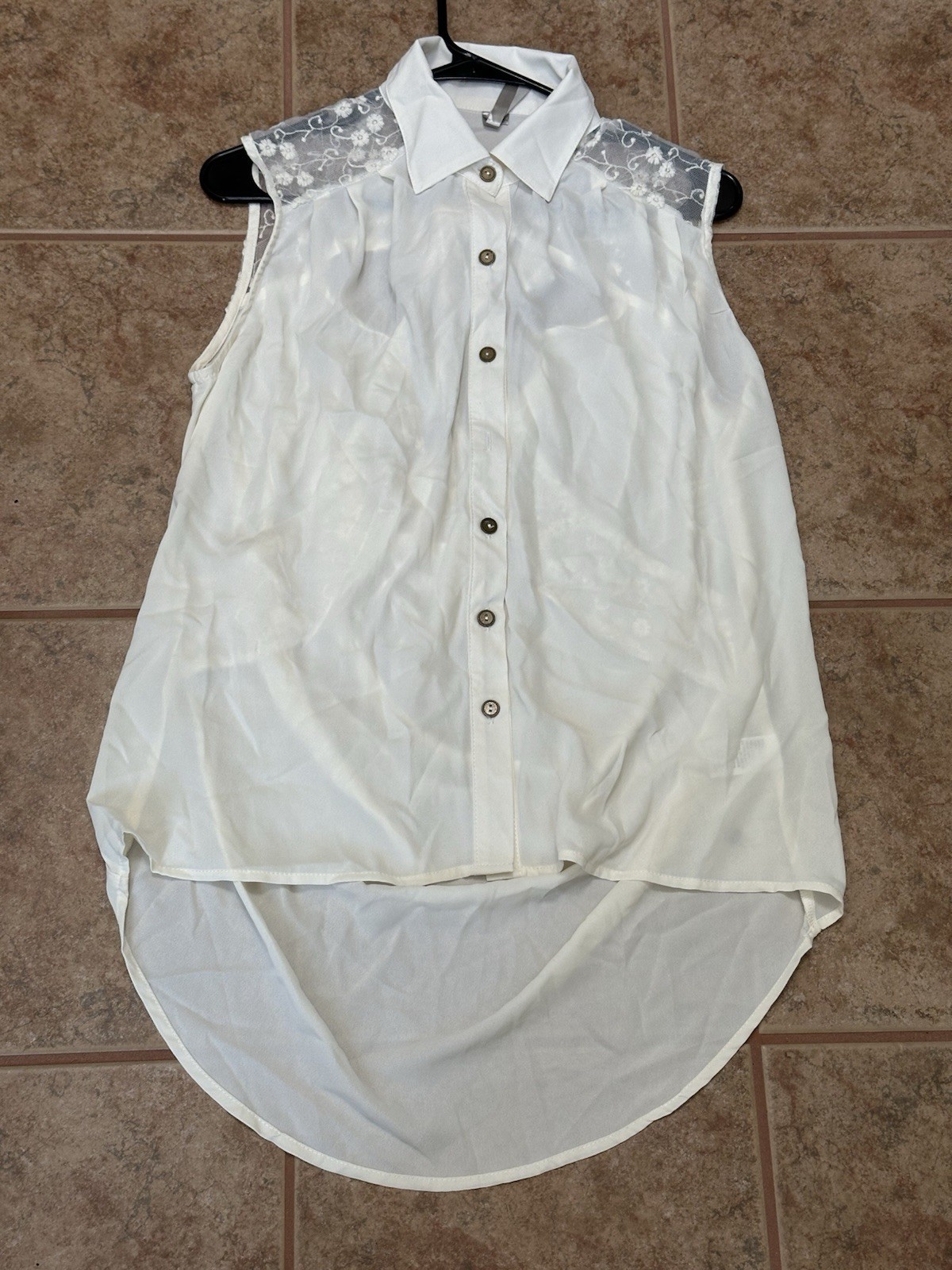 Mono B Cream Lace Blouse With Button Up Front And Tie Back Detail Sz Large