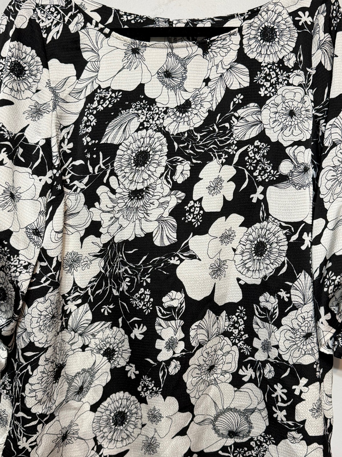 Talbots Cottagecore Timeless Floral Top Womens Size Medium Classic Office Chic