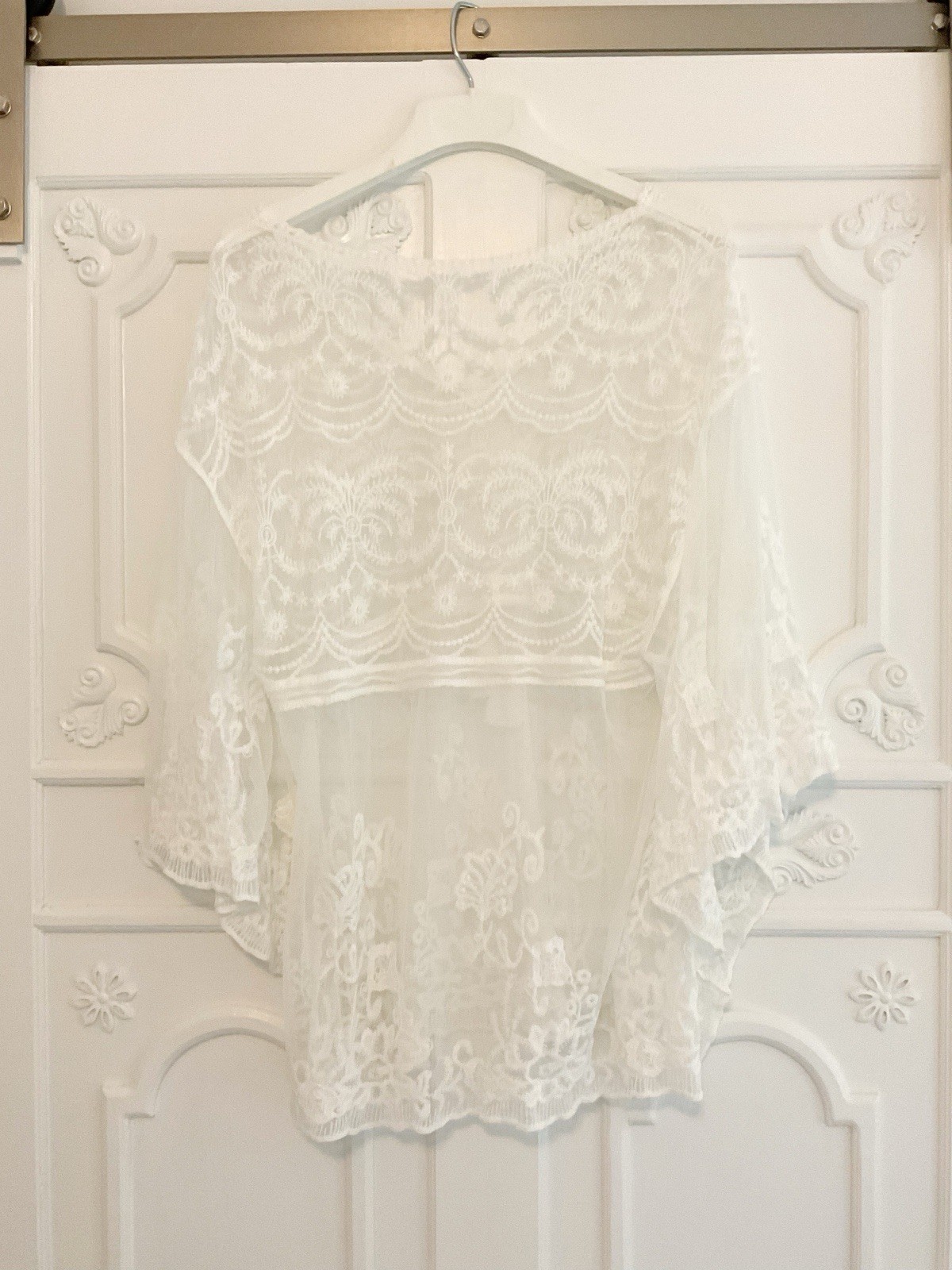 Cover Up Beautiful delicate Lace V NECK LACE Cover-up W Tassels