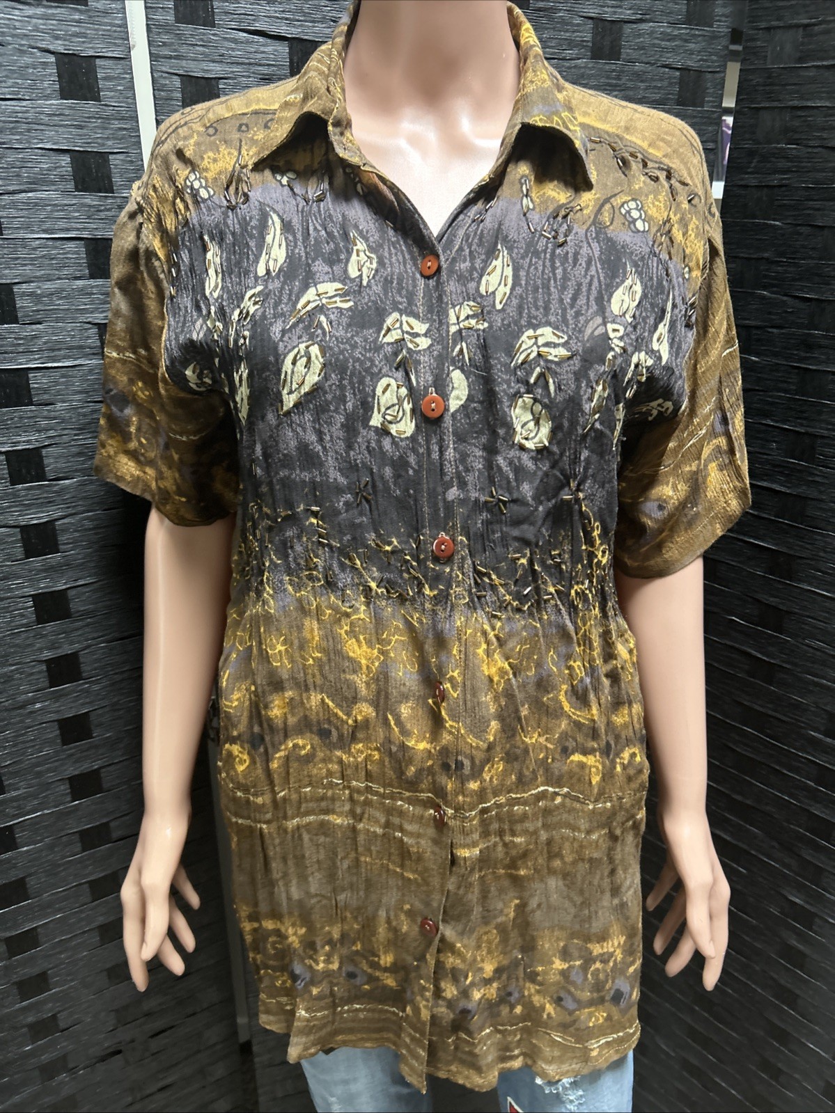 NEW Vintage Women’s Speed Limit Medium Floral Print Beaded Button Up Blouse