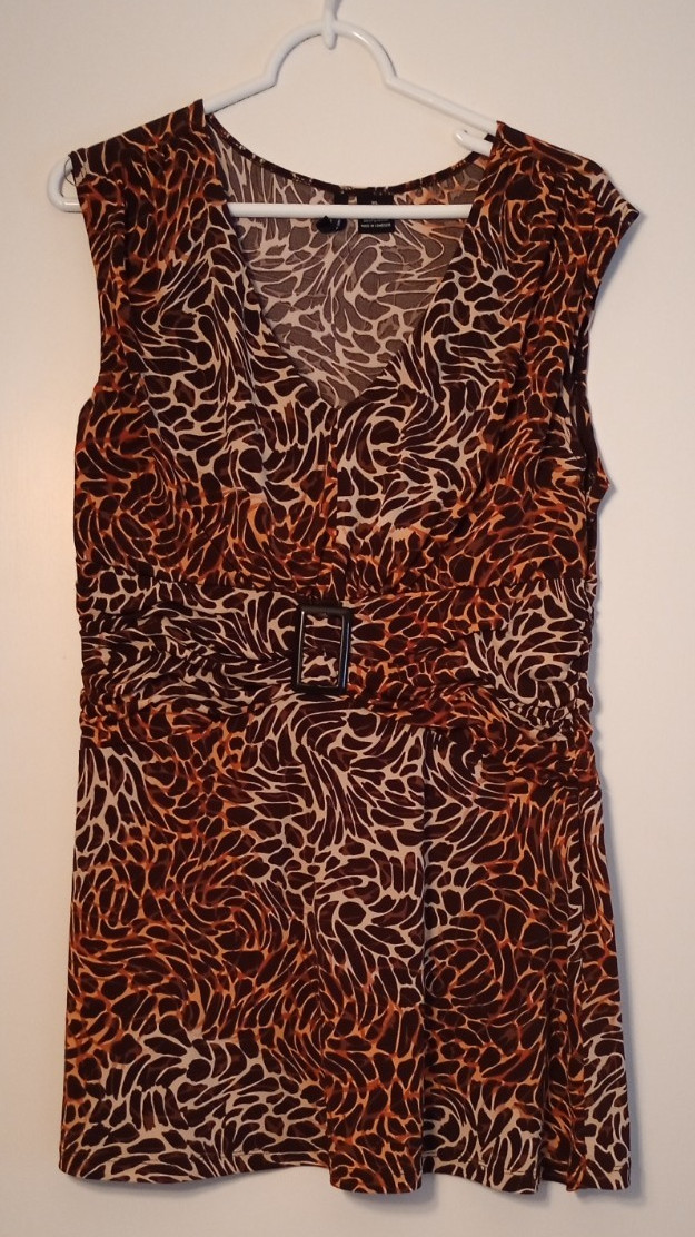 New Directions Sleeveless Animal Print V-Neck Tunic Blouse Junior’s Size XL