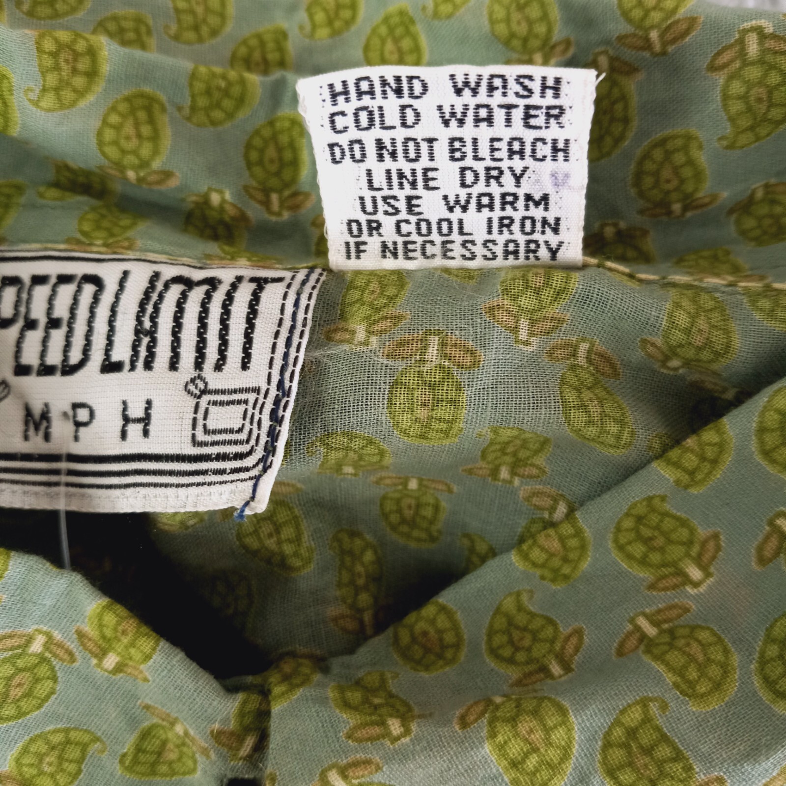 Speed Limit MPH Shirt Women 1X Plus Green Paisley Lightweight Button Front Tunic