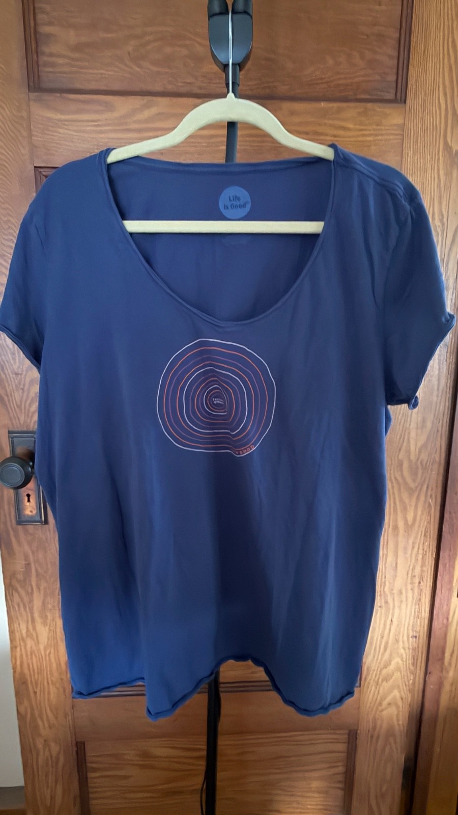 Life is Good, Women’s xxl, SS, scoop neck, “Positive Energy” smooth tee