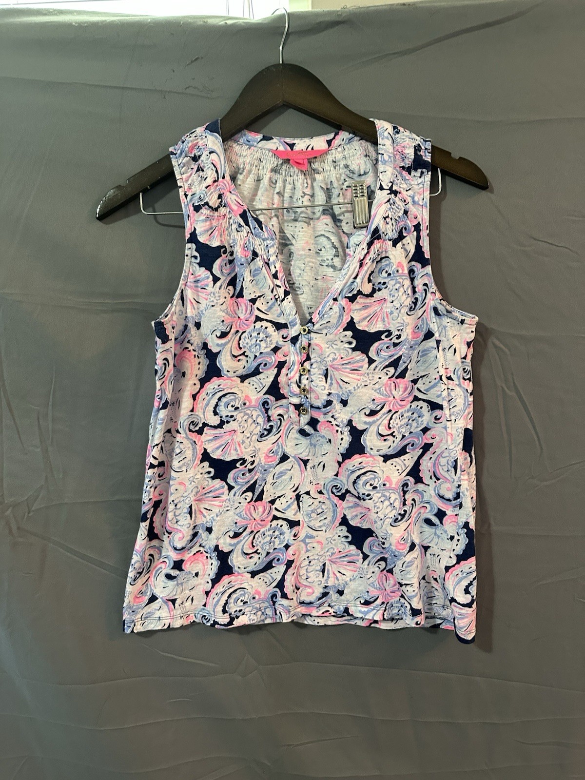 🪸Lilly Pulitzer Essie Printed Henley Tank Top-It’s For Shore-High Tide Navy-Sml