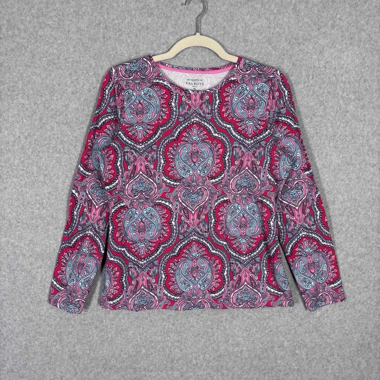 The Talbots Tee Medium Petite Pink Blue Paisley Cotton Soft Thin Jersey Preppy