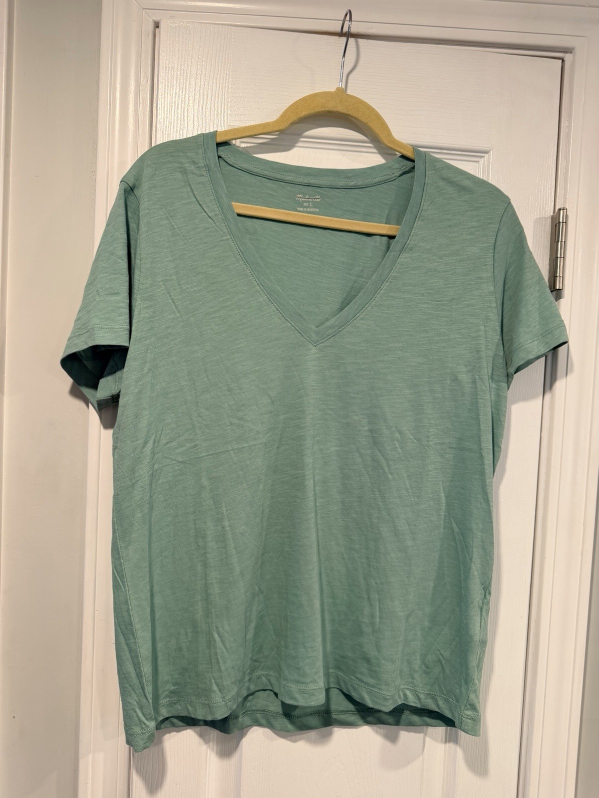 NWOT Madewell Size L Sage Green V Neck Short Sleeve Slub Cotton Tee Shirt