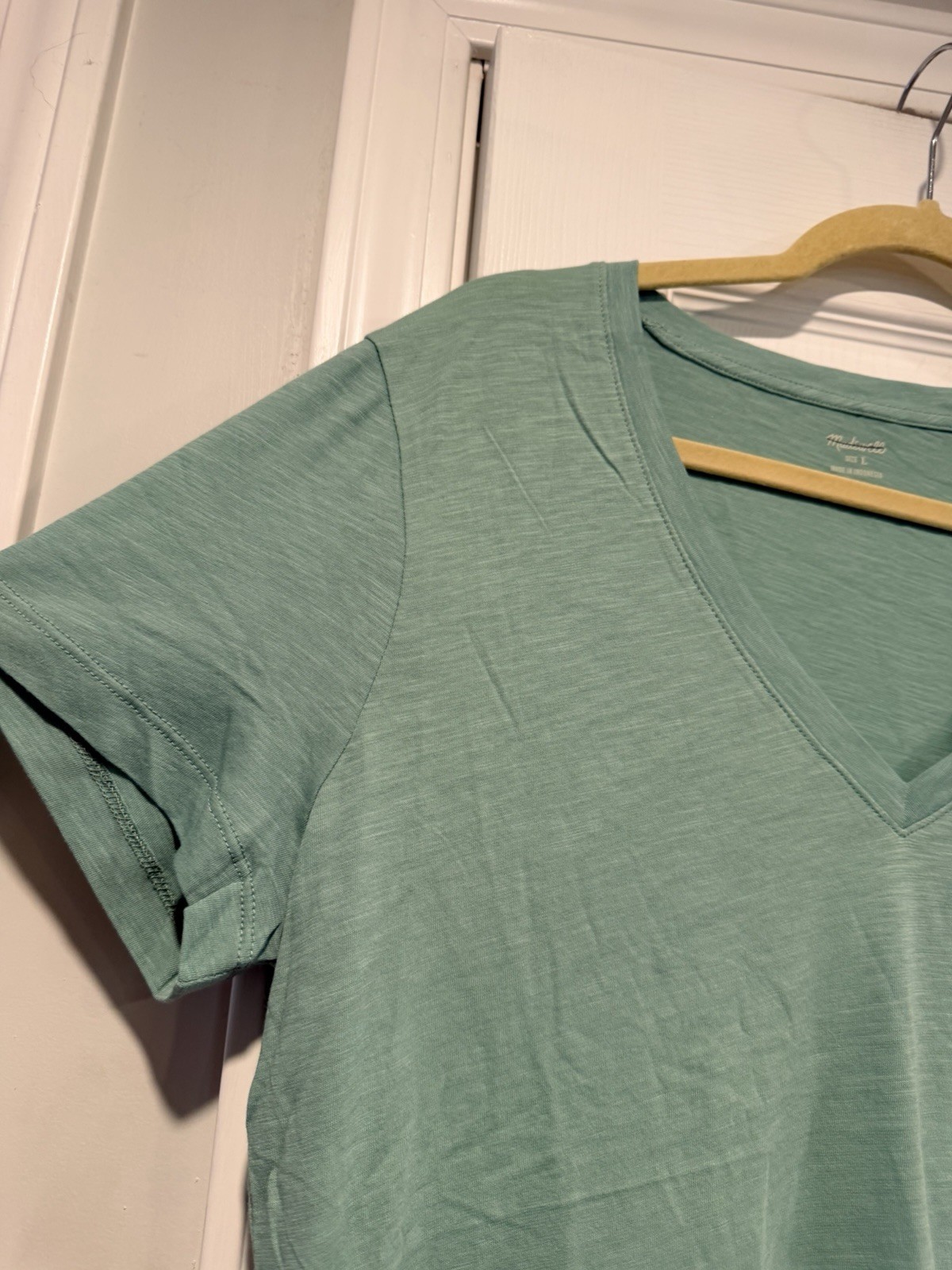 NWOT Madewell Size L Sage Green V Neck Short Sleeve Slub Cotton Tee Shirt