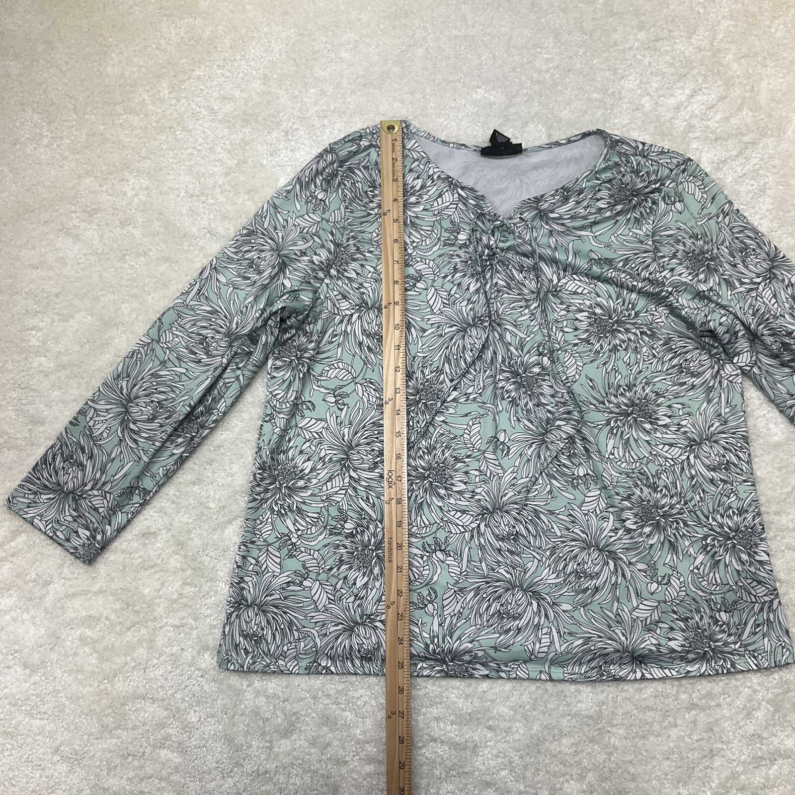 Nue Options Womens Size XL Floral Print Top 3/4 Sleeve Criss Cross Tie Neckline