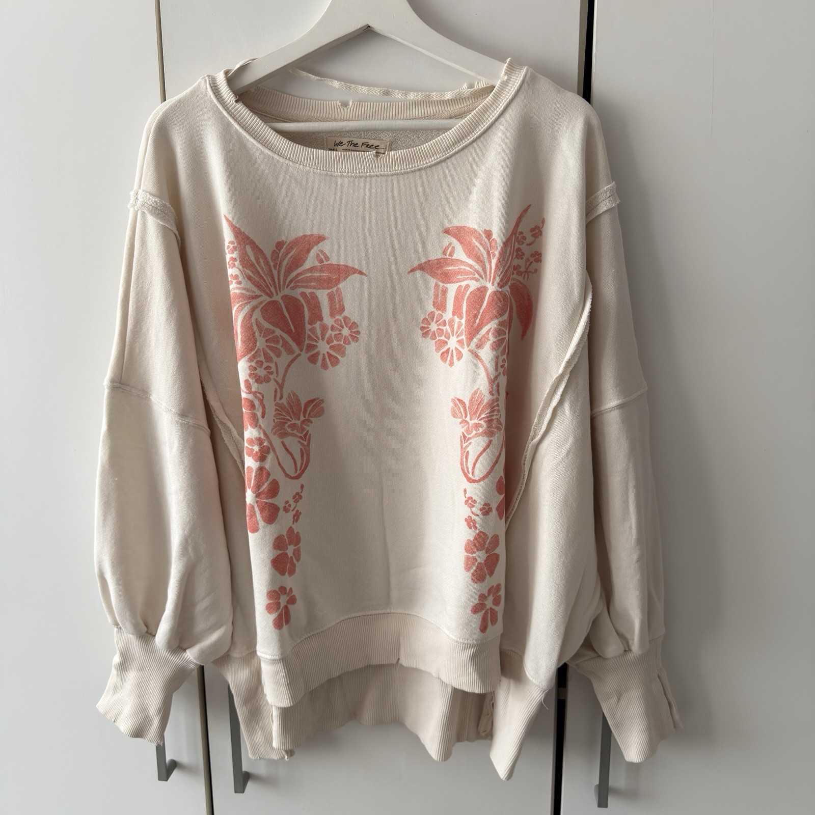 Free People Camden Floral Graphic Pullover Size S Sweatshirt Relaxed Oversized .