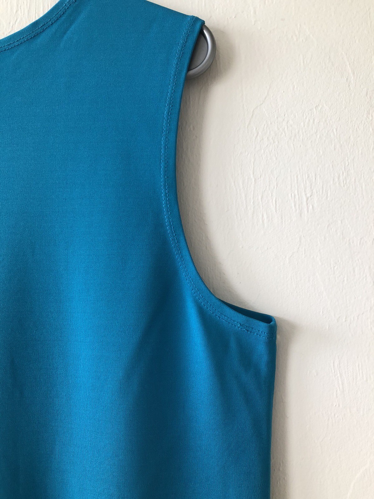 CASUAL CORNER Sleeveless Top Size XLSequined Trim Turquoise Womens
