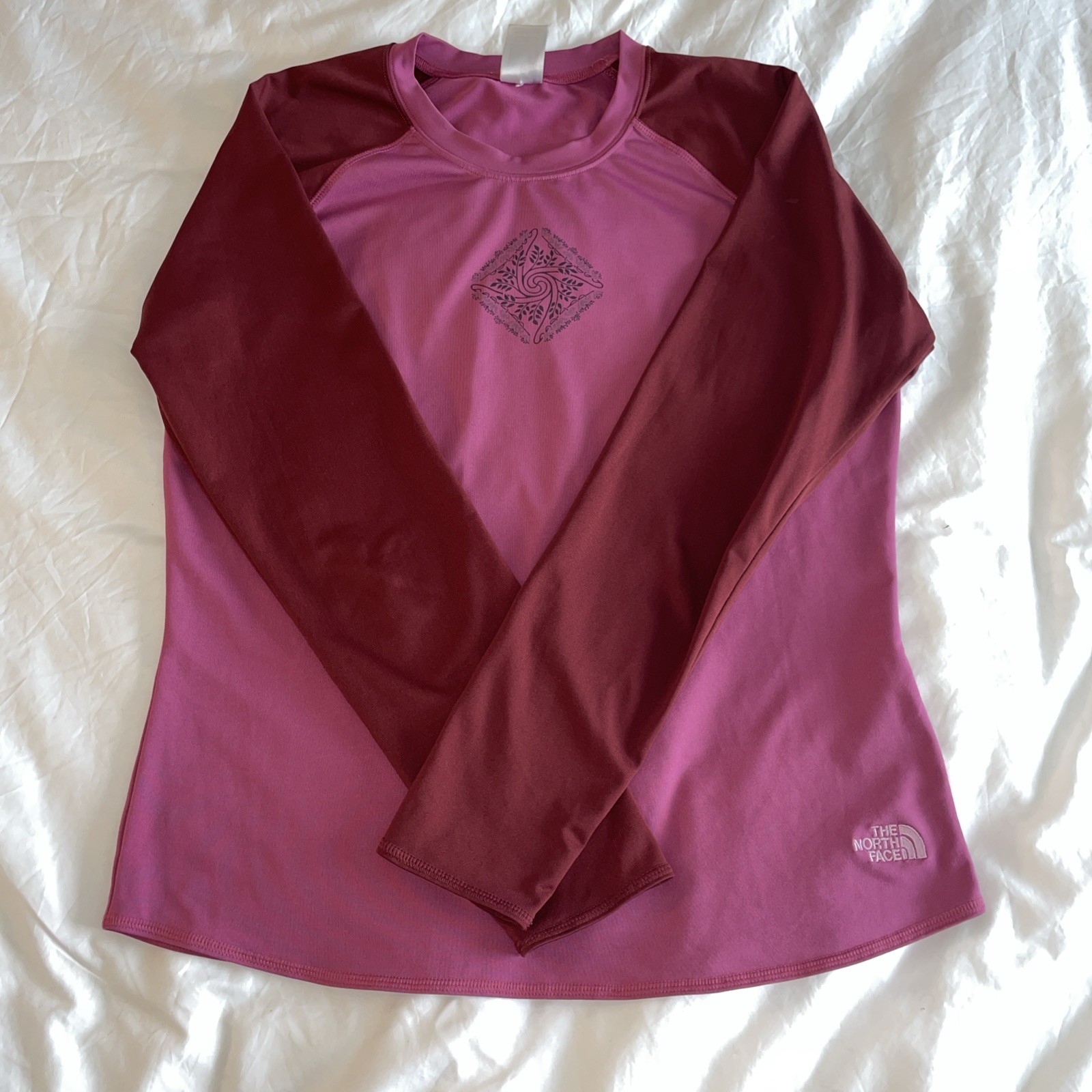 North Face Graphic Print Women’s Pink Color Block Long Sleeve Top Sz L