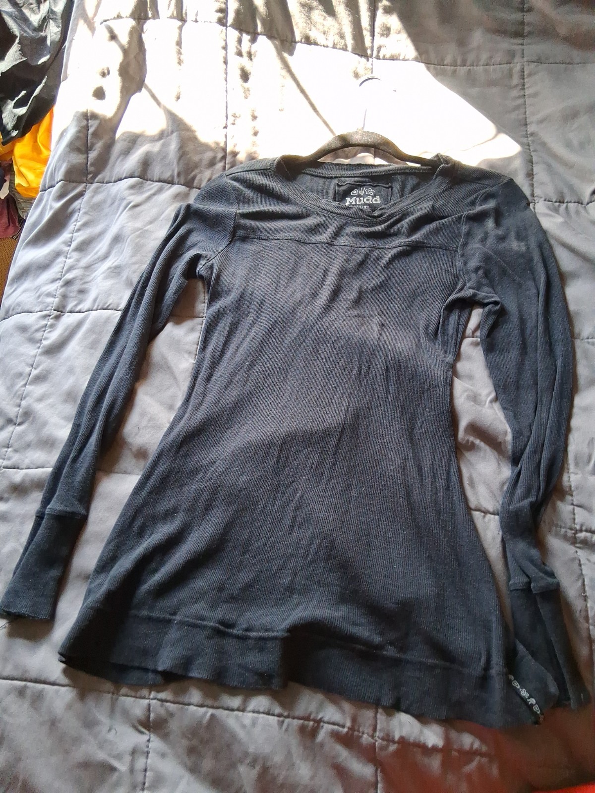 Mudd L Black Long Sleeve Shirt Feather Boho Indie Festival Y2K Casual Top C2