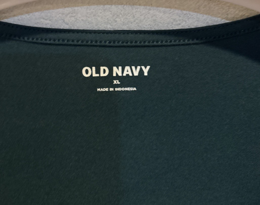 Old Navy Twist Front Top Dark Green Long Sleeve Stretch Womens Size XL