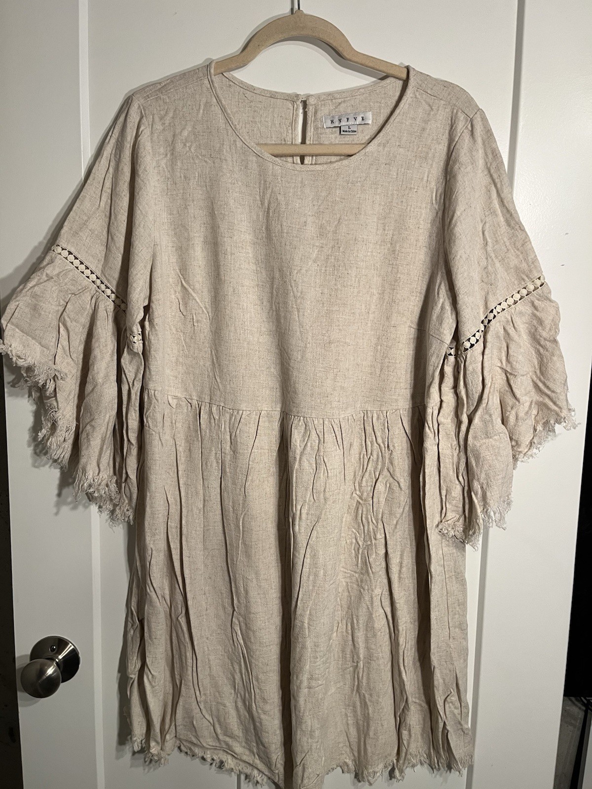 HYFVE Womens Linen Blend Boho Babydoll Dress L Beige Bell Sleeve Fringe Hem