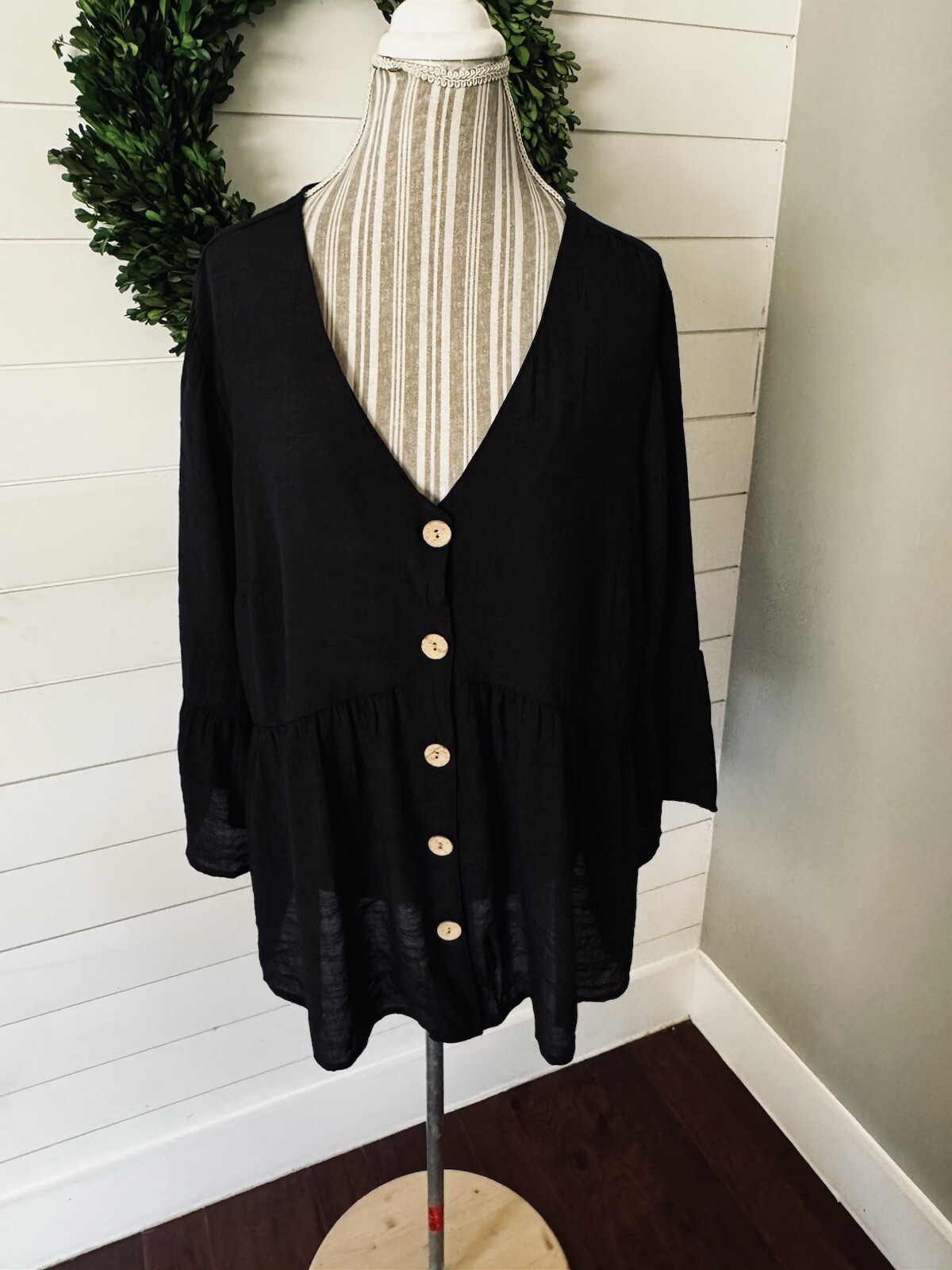 CATO Women’s Plus Sportswear Ideal Black 3/4th Sleeves Sz 18/20W (H1)