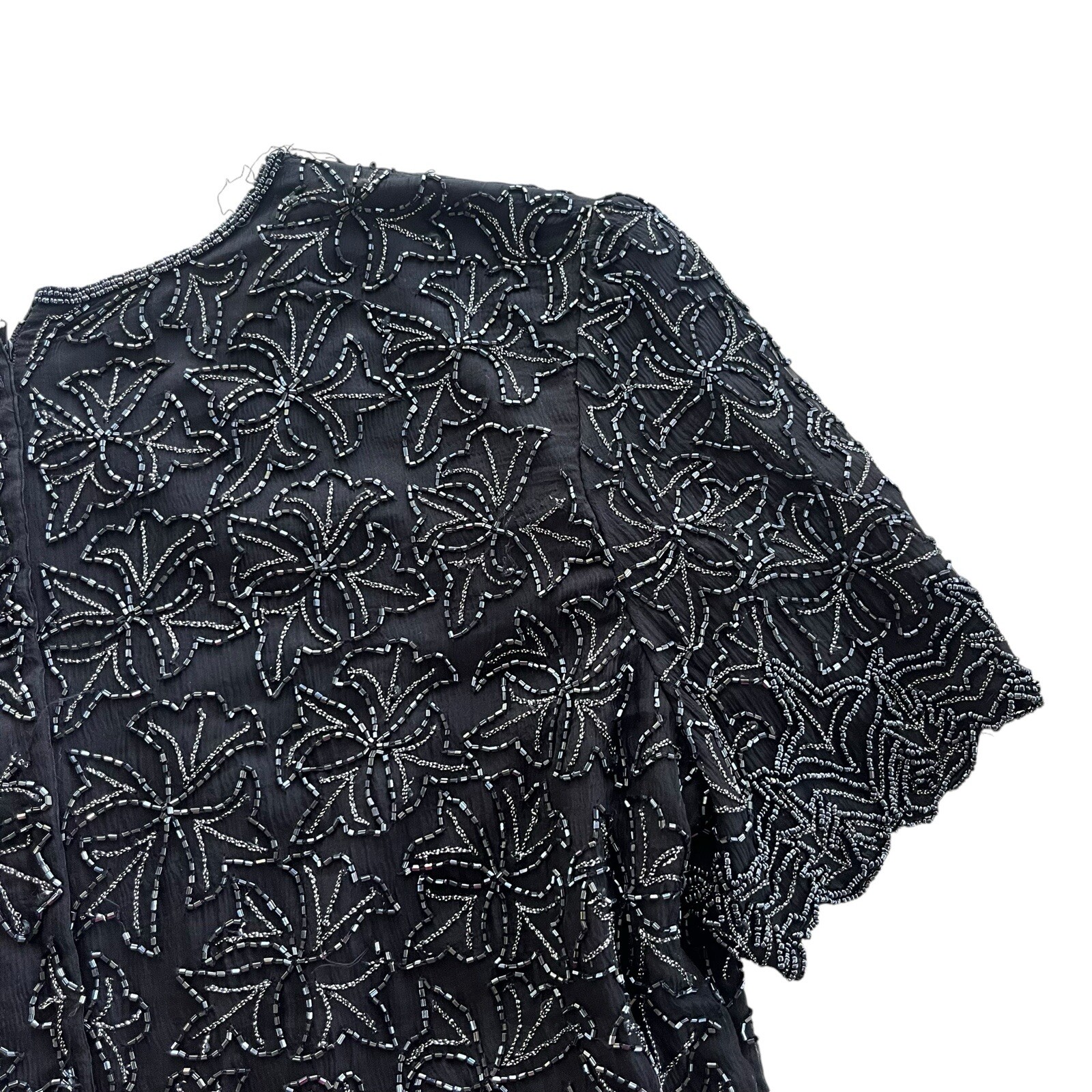 Papell Boutique Evening Women Large Black 100% Silk Beaded Floral Pattern Blouse