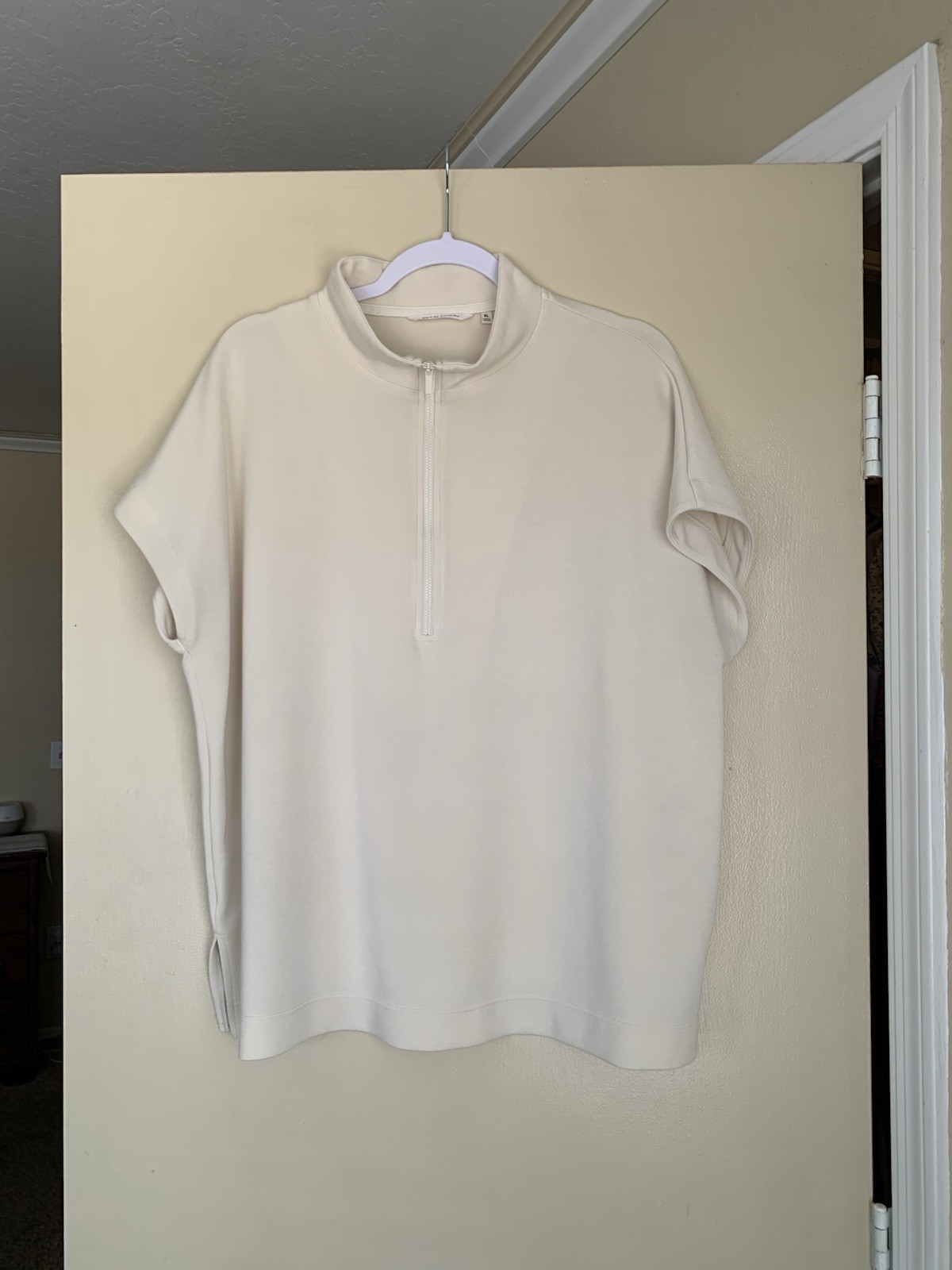 Soma 24/ 7 Beige Cream 1/4 Zip Cap Sleeve XL Shirt Travel Loungewear Comfy Top
