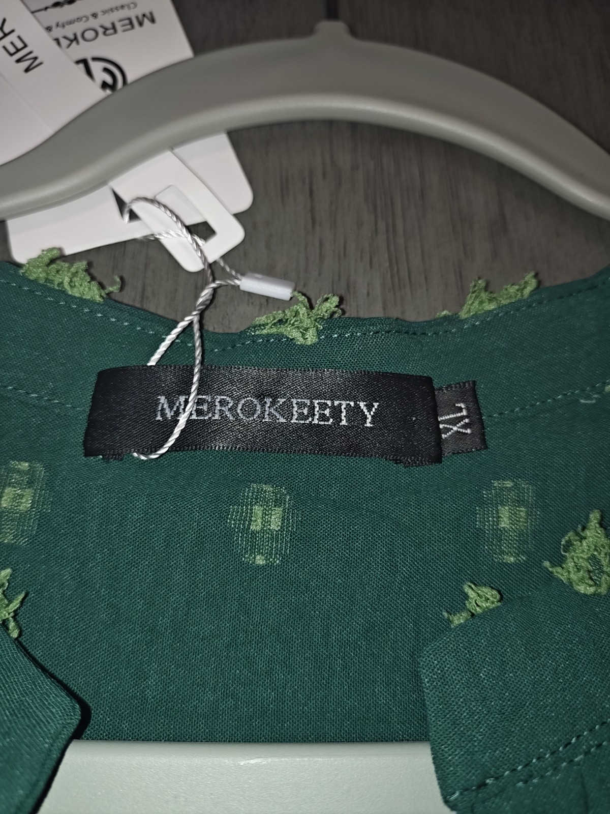 NWT MEROKEETY Green Swiss Dot Short Flutter Sleeve Blouse Top XL