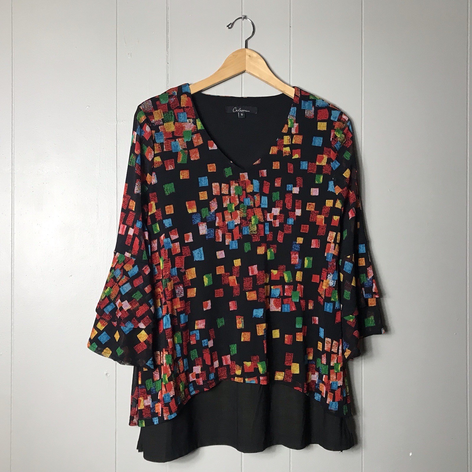 CALESSA ARTSY COLORFUL GEOMETRIC PRINT TUNIC LAYERED HEM BELL CUFF WOMENS SMALL
