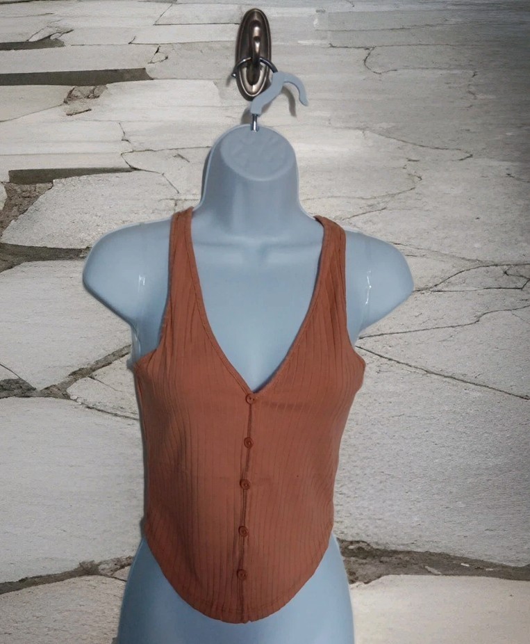 Hearts @ Hips Women’s Button Front Dust Rose Tank Sz S NWT