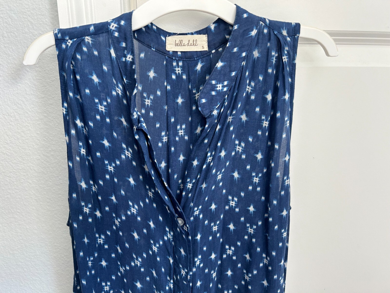 Bella Dahl Women’s Blue / White Buttonfront Sleeveless Top Size S Small