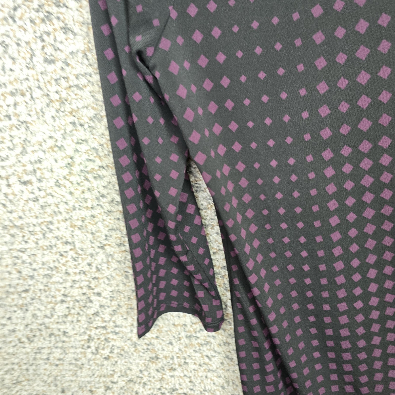 Chicos Easywear Top Womens 0 US Small Purple V Neck Stretch Polka Dot Blouse