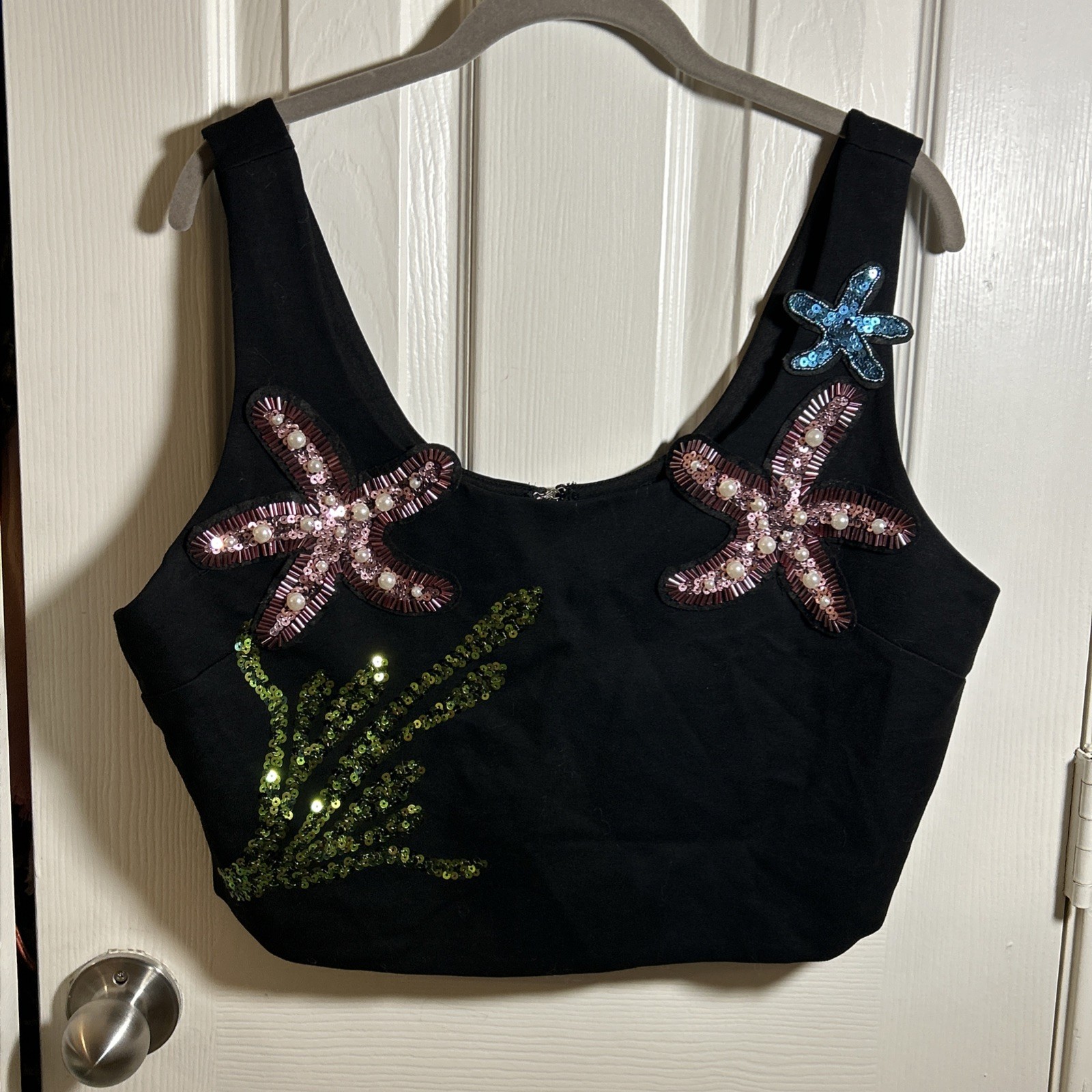 Forever 21 Sequin Starfish Black Top Shirt Size 1X Zip Back