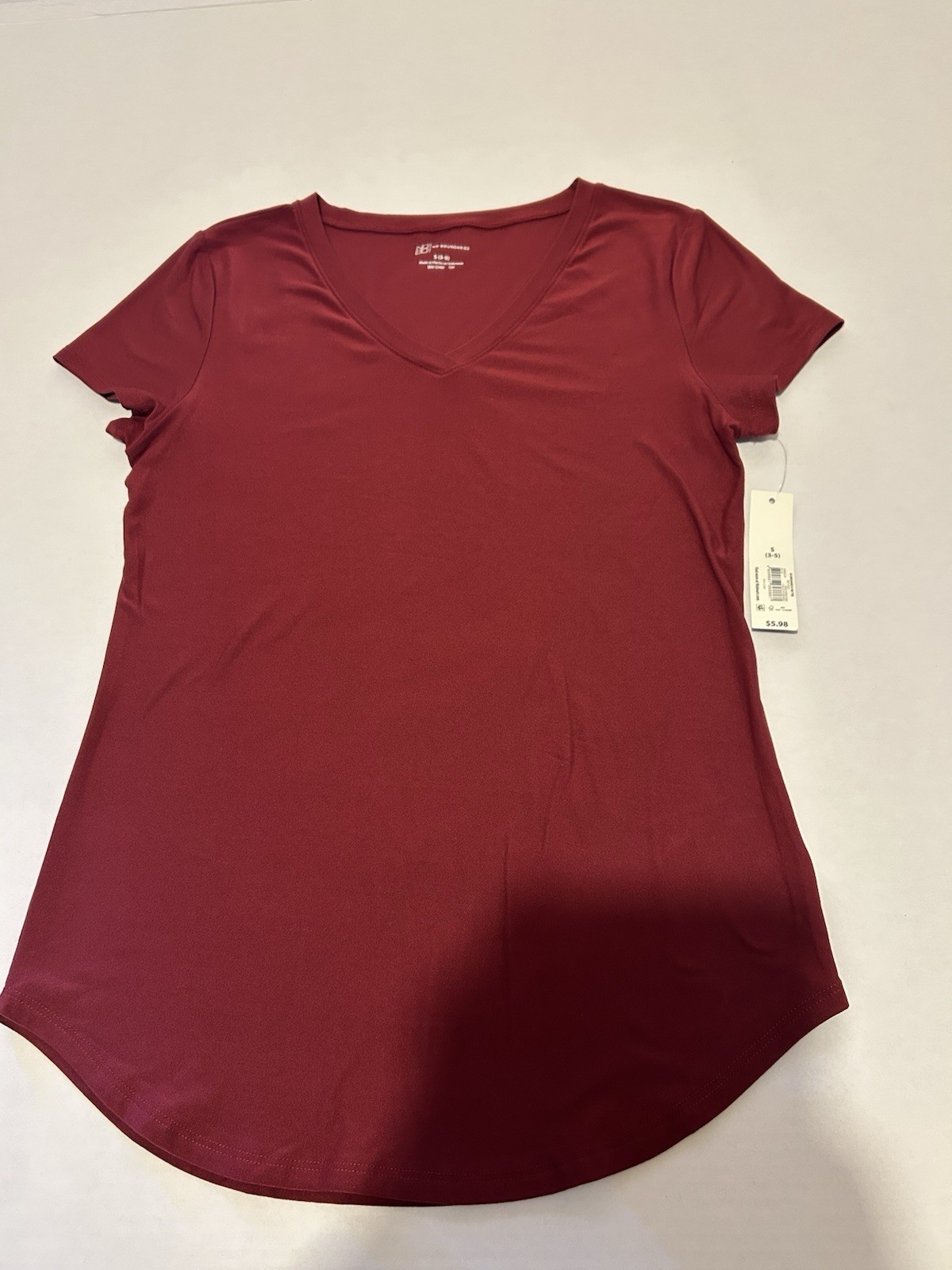 No Boundaries red V-neck T-shirt with a brushed finish, size S