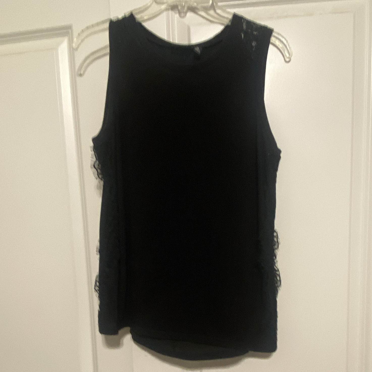 a.n.a Women’s XL Regular Black Solid Round Neck Sleeveless Pullover Lace Tank