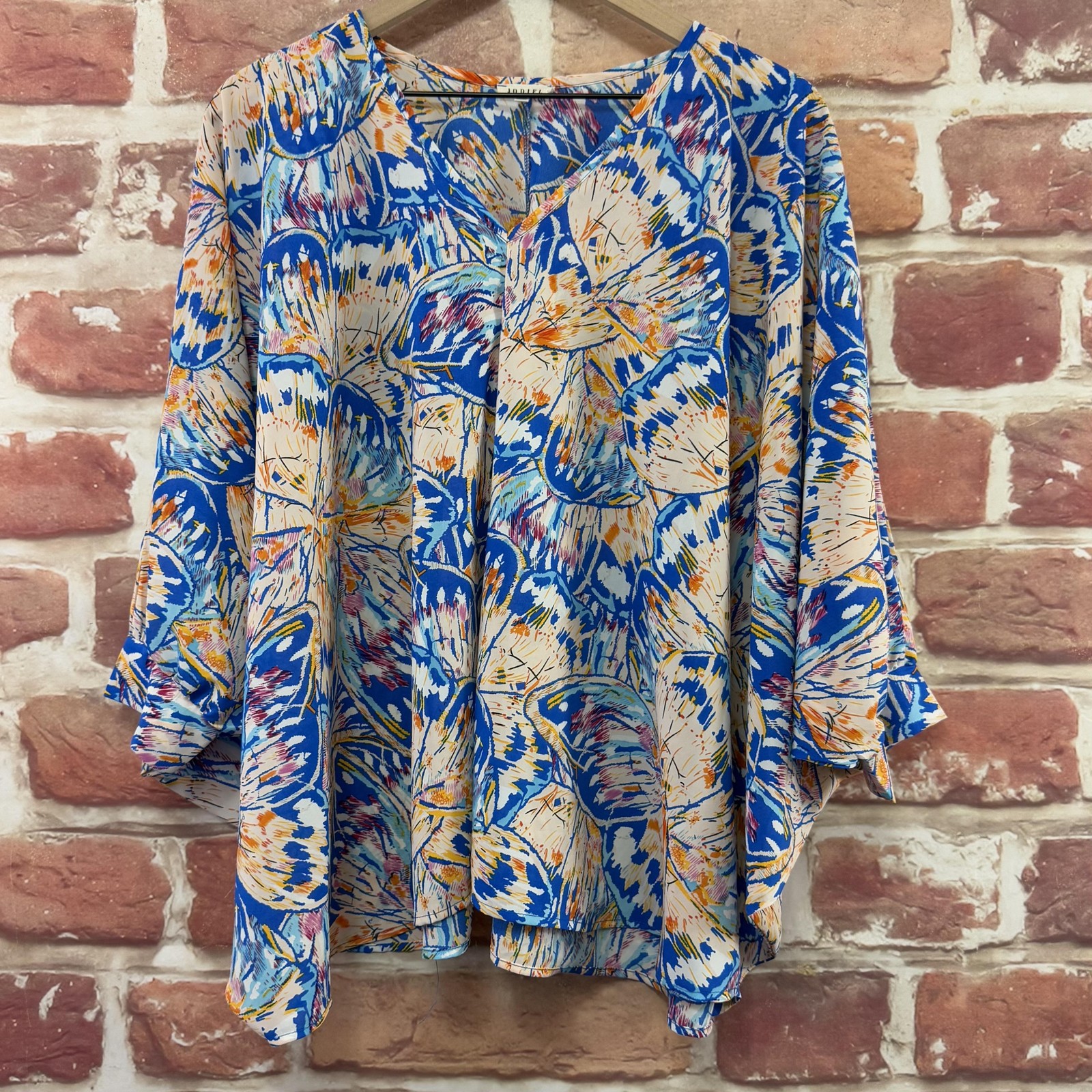 Jodifl Top Womens S Multicolor Boho Butterfly Abstract Dolman Batwing Shirt