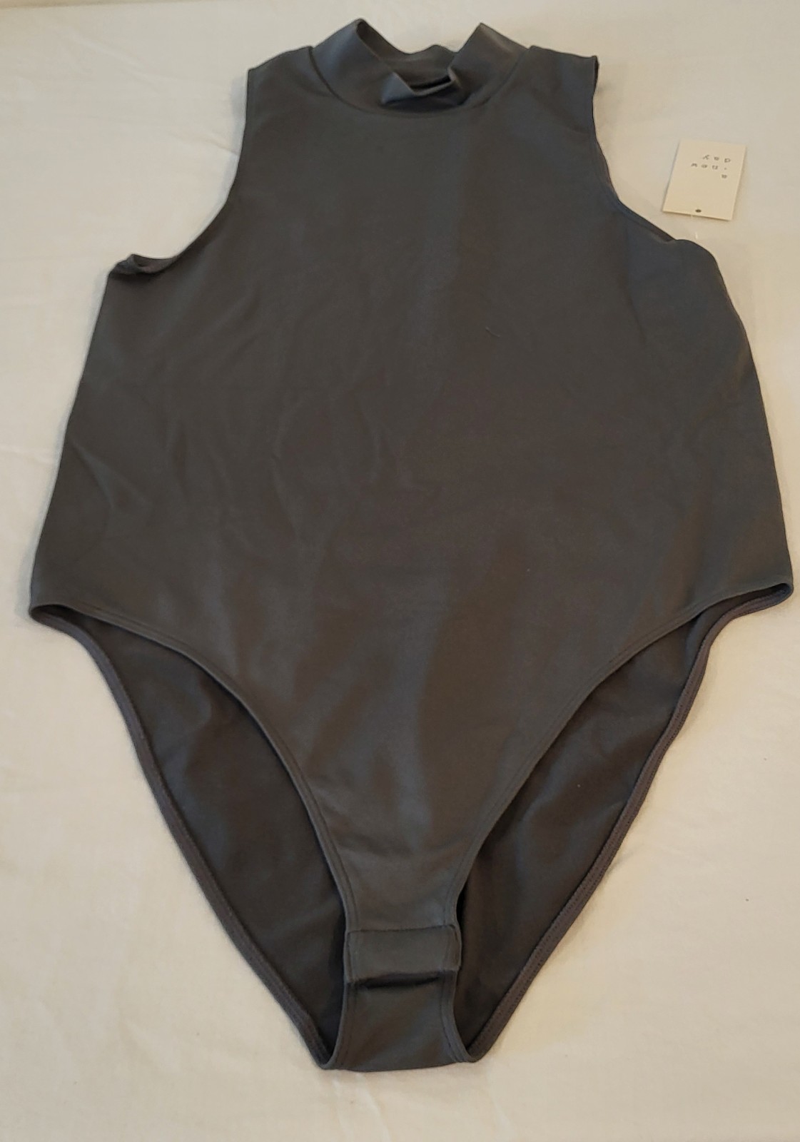 A New Day Women’s High Mock Neck Sleeveless Bodysuit Dark Gray Size XL NWT Snaps