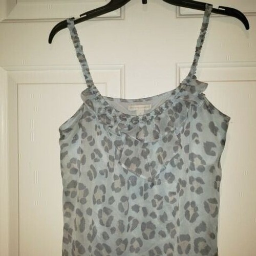Women’s sz M New York & Co Blue Sheer Ruffle Tank Top Cami Built in Bra