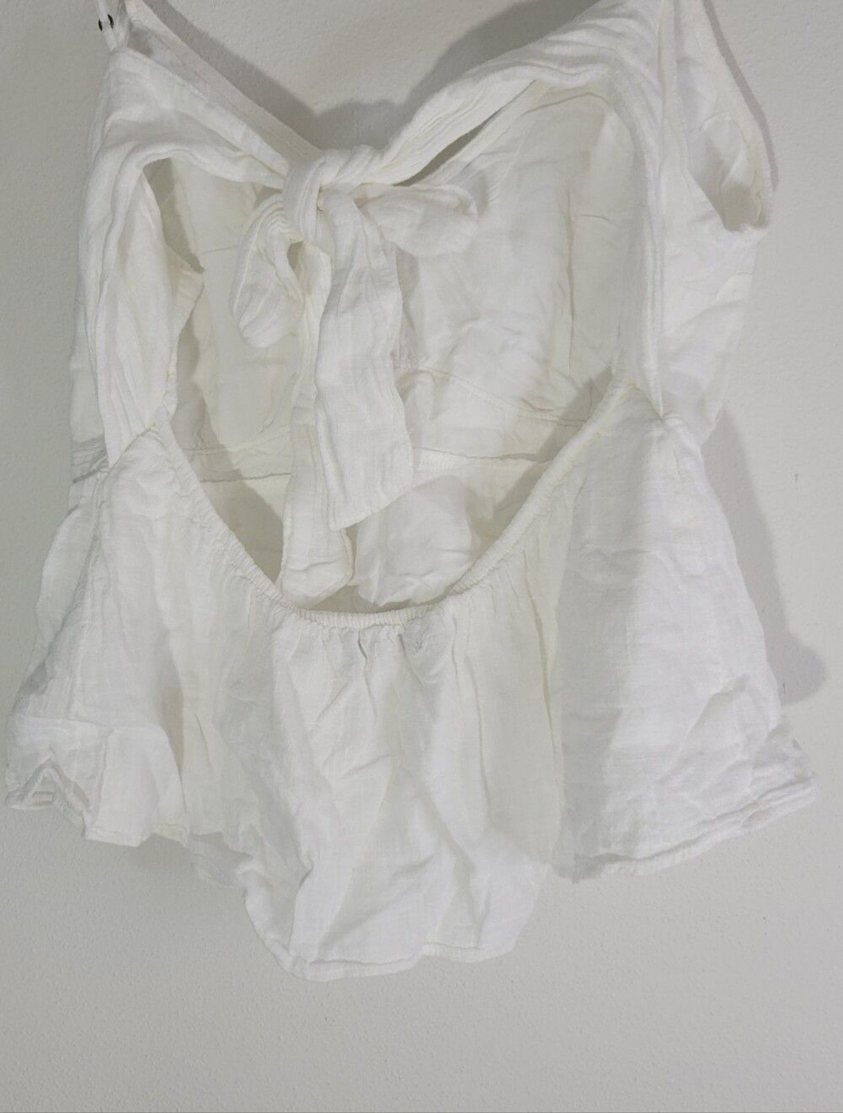 Abercrombie & Fitch Women Size L White Spaghetti Strap V-Neck Women’s Top