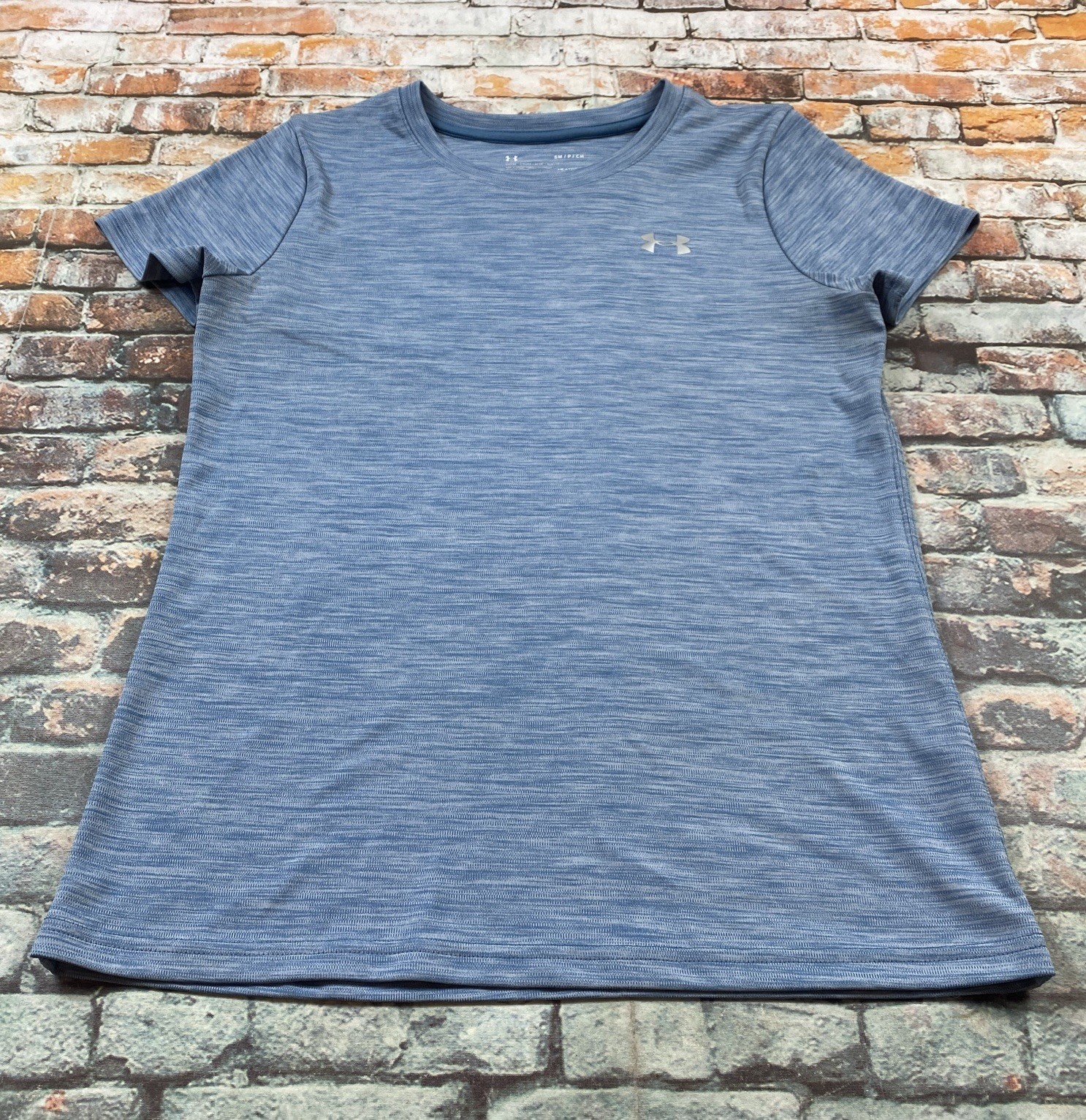 Under Armour Shirt Ladies Small Blue Athletic Workout Training Gym Yoga Womens