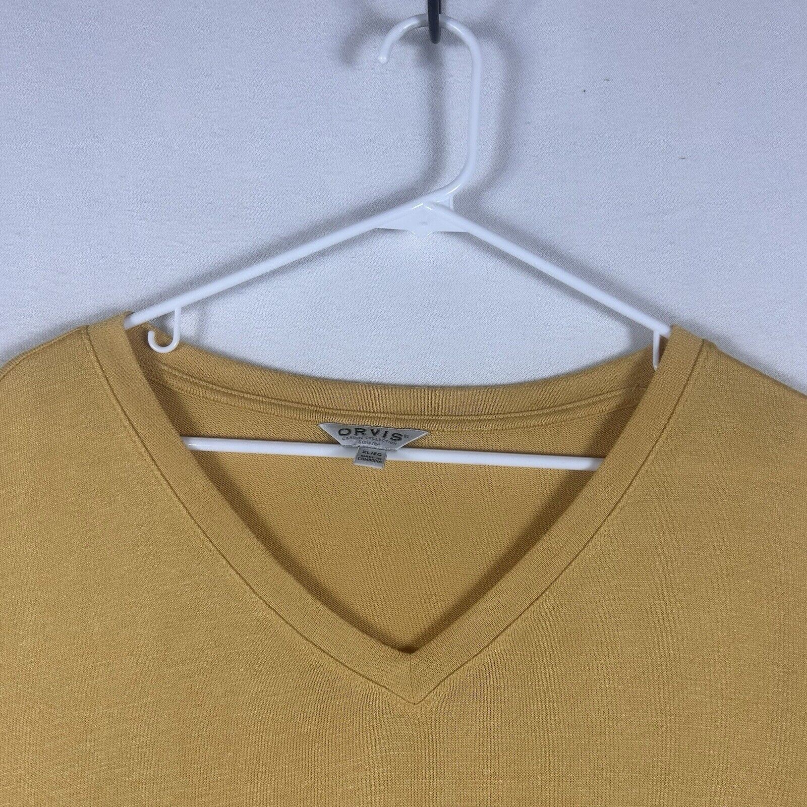 Orvis Classic Sleevless Shirt Womens XL Super Soft Stretch V-Neck Yellow Casual