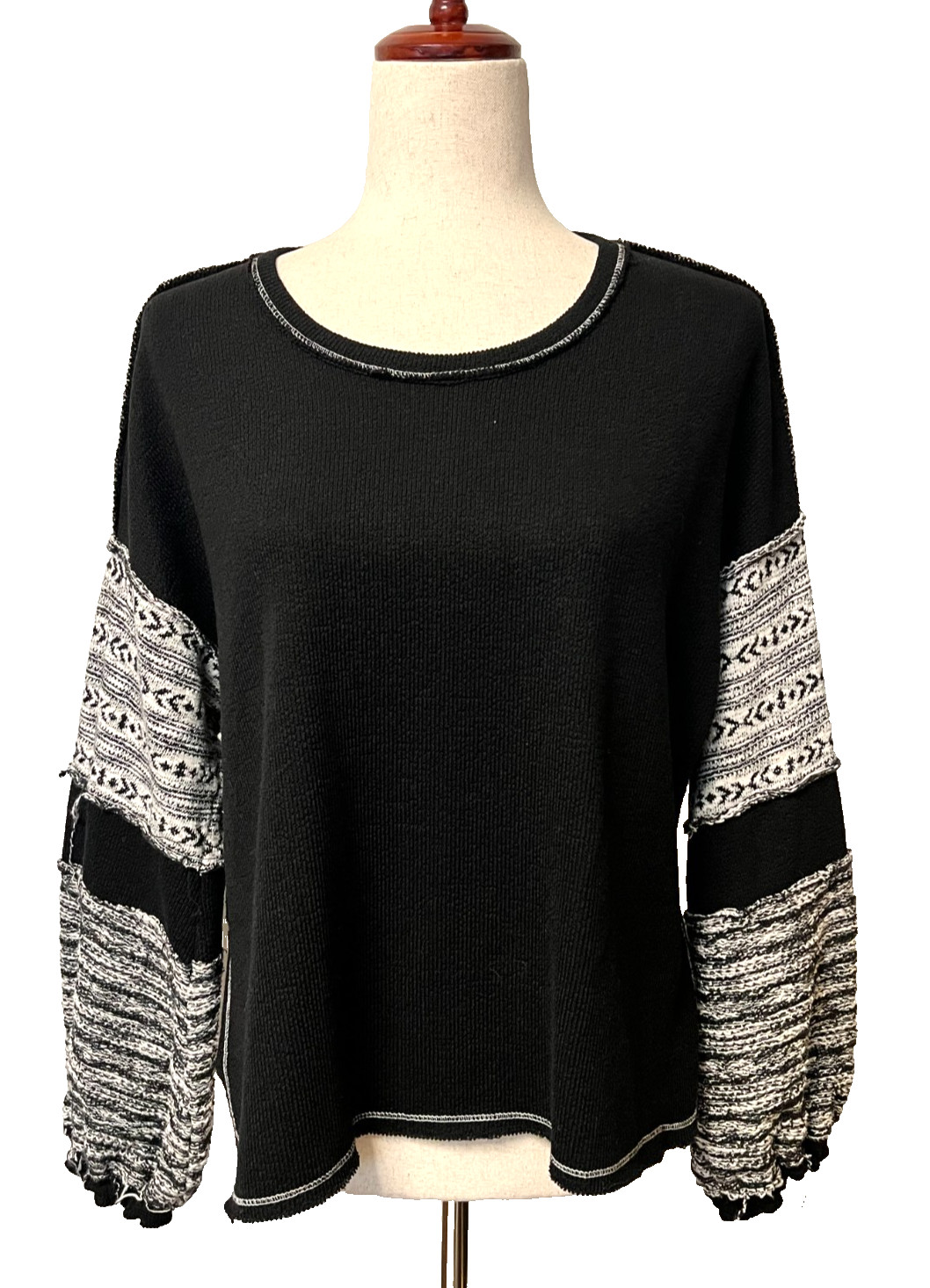 ANAMA Women’s M Black Thermal Knit Sweater Top Bell Sleeves Raw Hems Keyhole Y2K