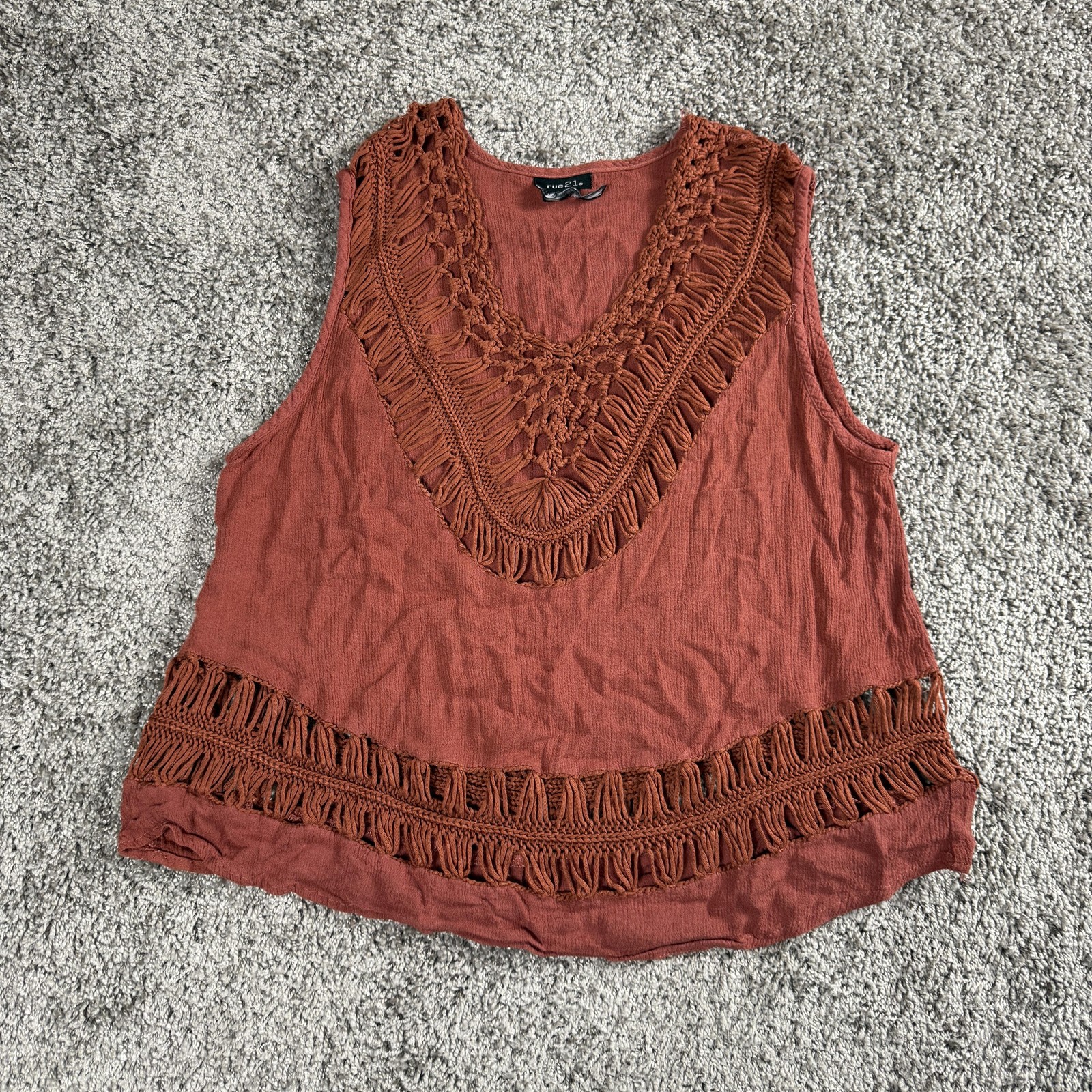 VTG Y2K Rue 21 Tank Top Womens S Boho Fringe Crochet Trim Festival Cottagecore