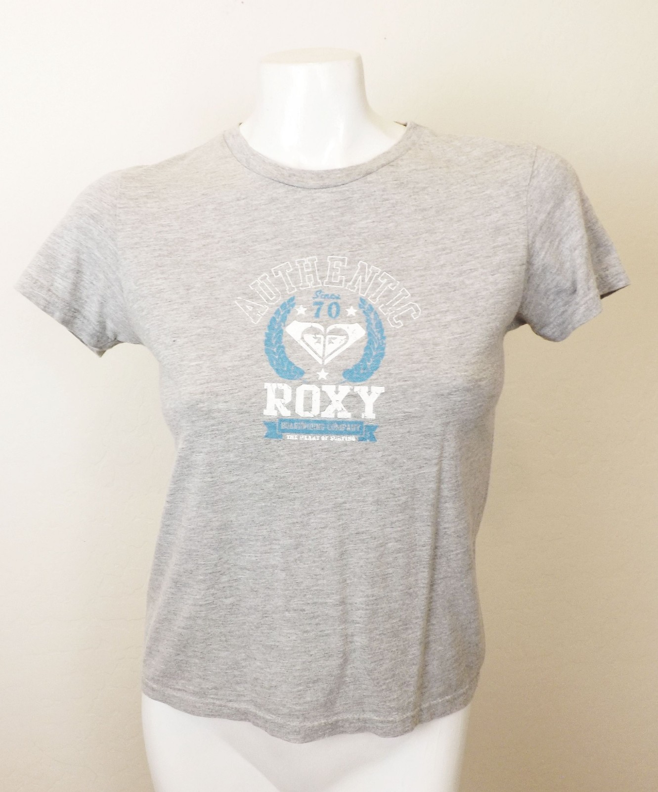 Vintage Roxy Shirt Women Small Gray Graphic Surfboard Beach Skate Tee Y2K Tshirt