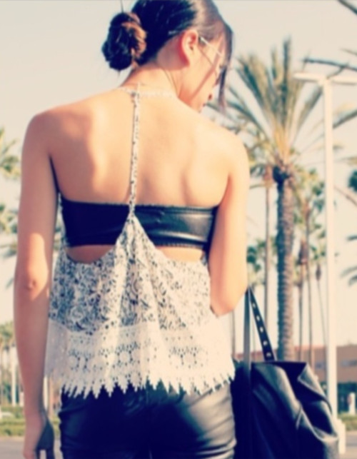 NWT LF NAANAA Black & Creme Abstract Sleeveless Halter Top Size S MSRP $96.00