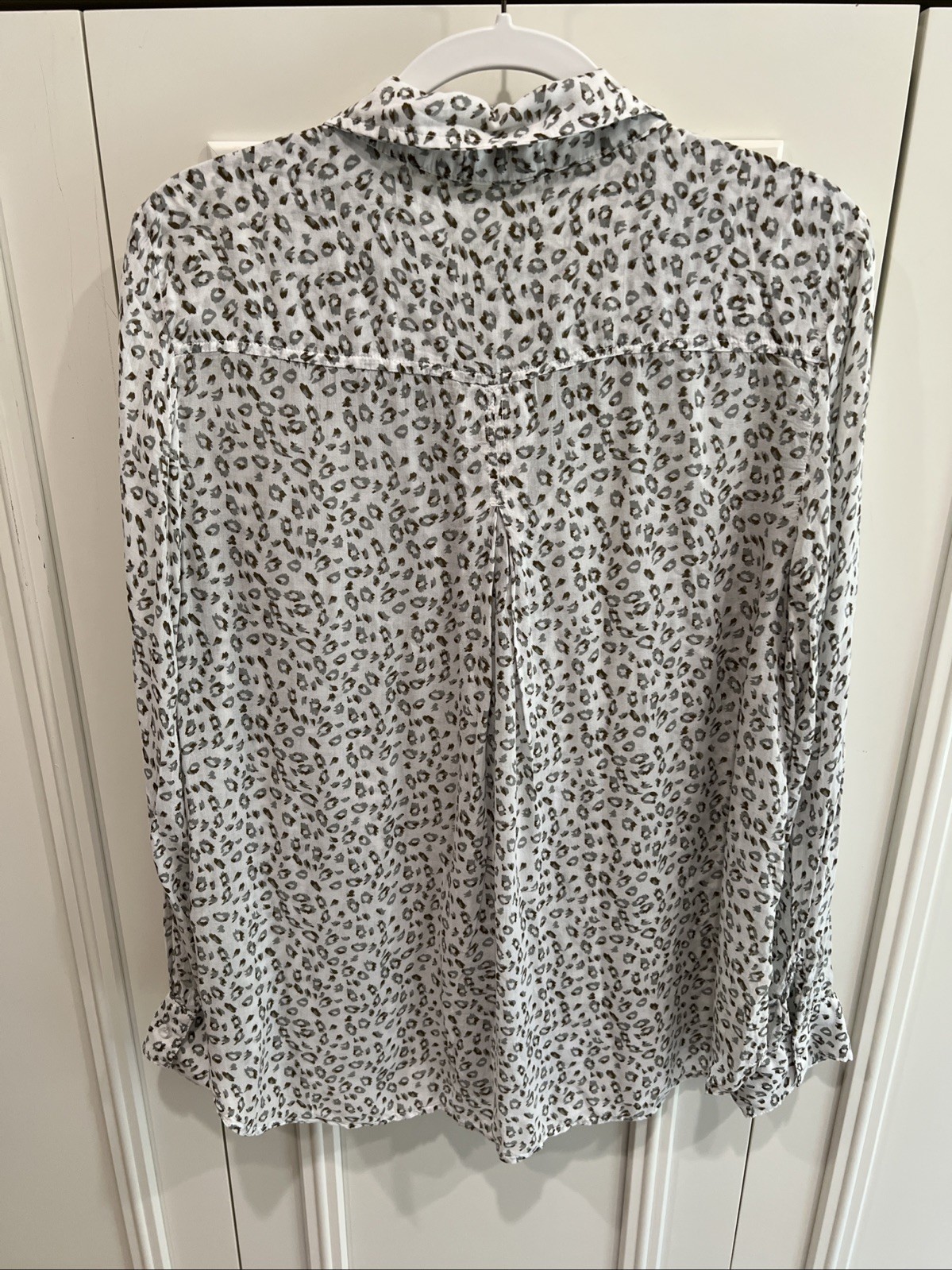 Bella Dahl Animal Leopard Print Button Up Tunic Shirt Size Large Tissue Thin