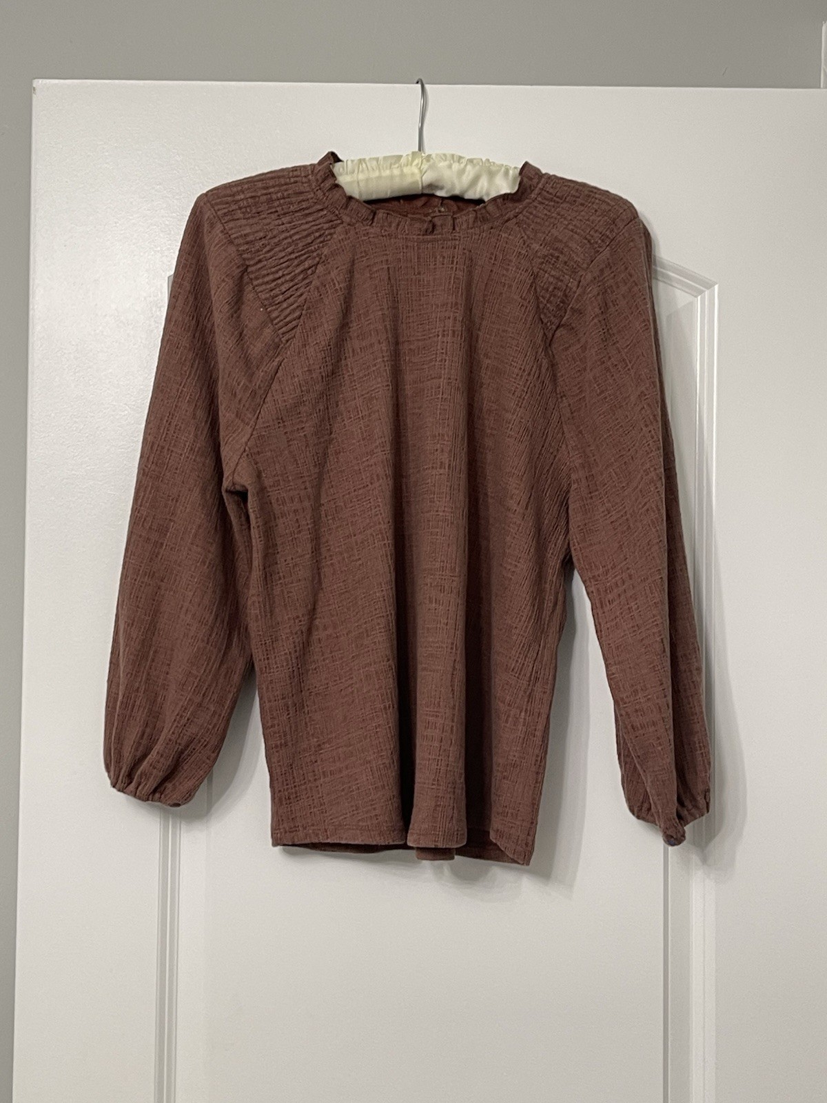 Current Air Anthropologie Brown Textured Ruffle Mock Neck Long Sleeve Top Size S