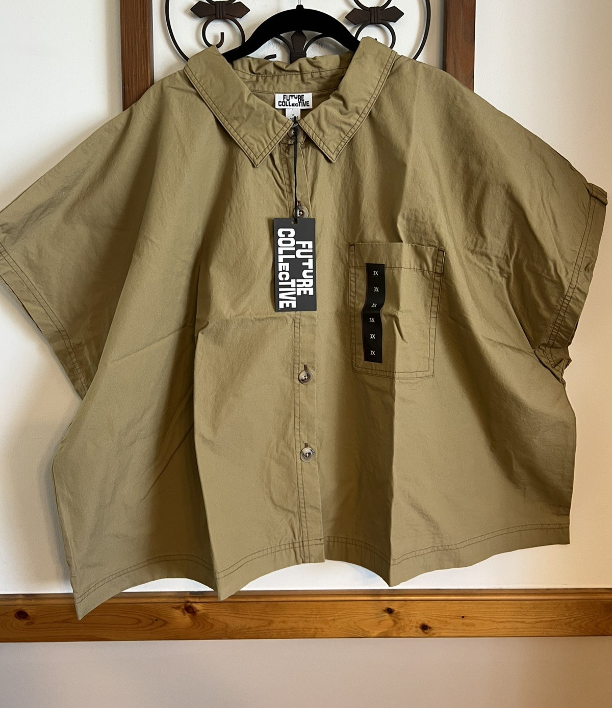 Future collective Cap Sleeve Khaki Button up Loose Shirt at hip Size 3X New