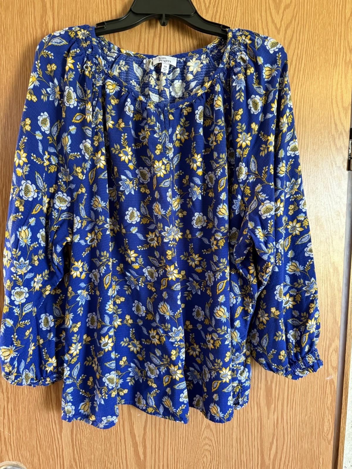 Kim Rogers Women’s 2X Blue Floral Smocked Woven Viscose Pullover Blouse