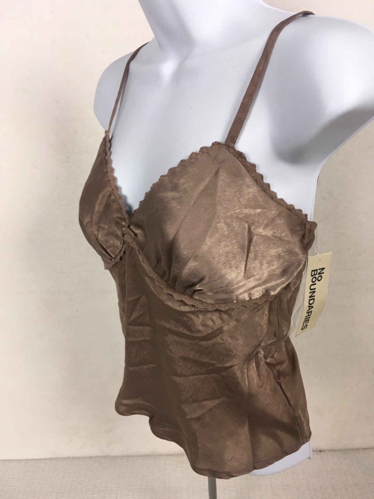 No Boundaries Camisole Top Women Size XS 0 to 2 Light Brown V neck Bow Adj Strap