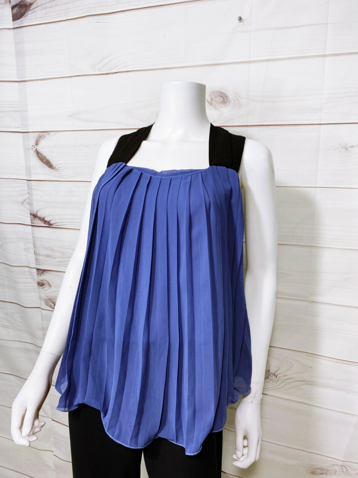 Z&H Tab CP Designed By Korea Womens Top Size S Blue Pleated Sleeveless