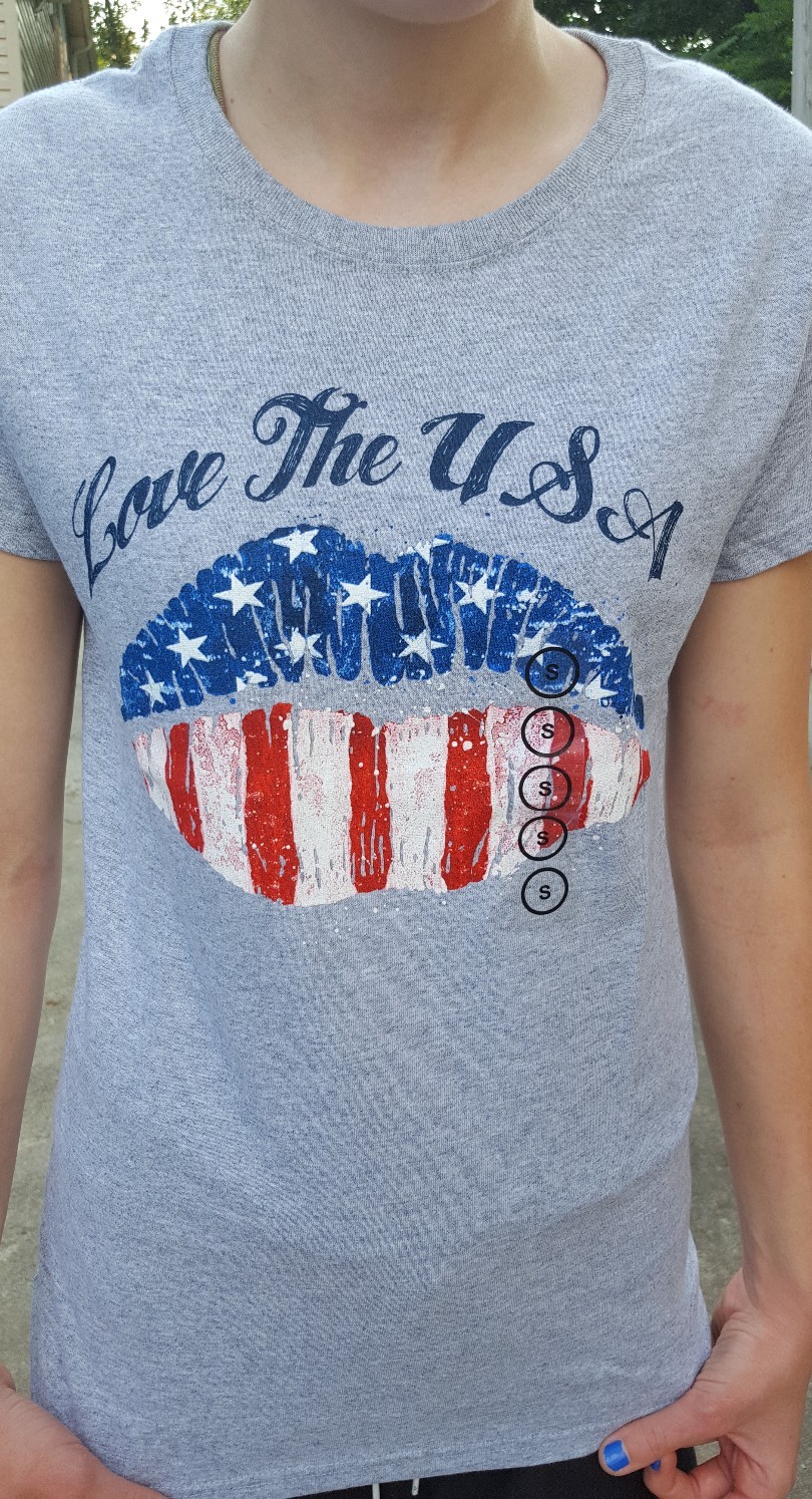July 4th Patriotic Lips & Flag Love the USA-Ladies t-shirt Gray S,M,L,XL,2X,3X