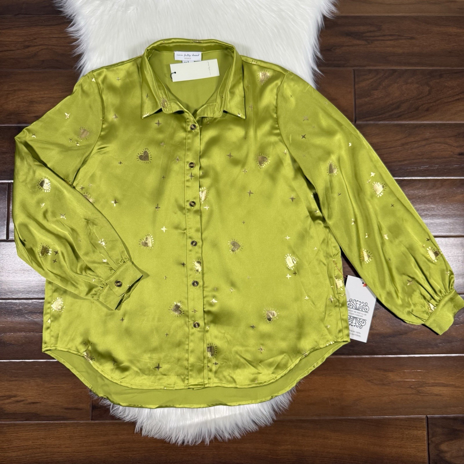 Never Fully Dressed Women’s Size US 12 Lime Hearts Gabbie Button Shirt Top