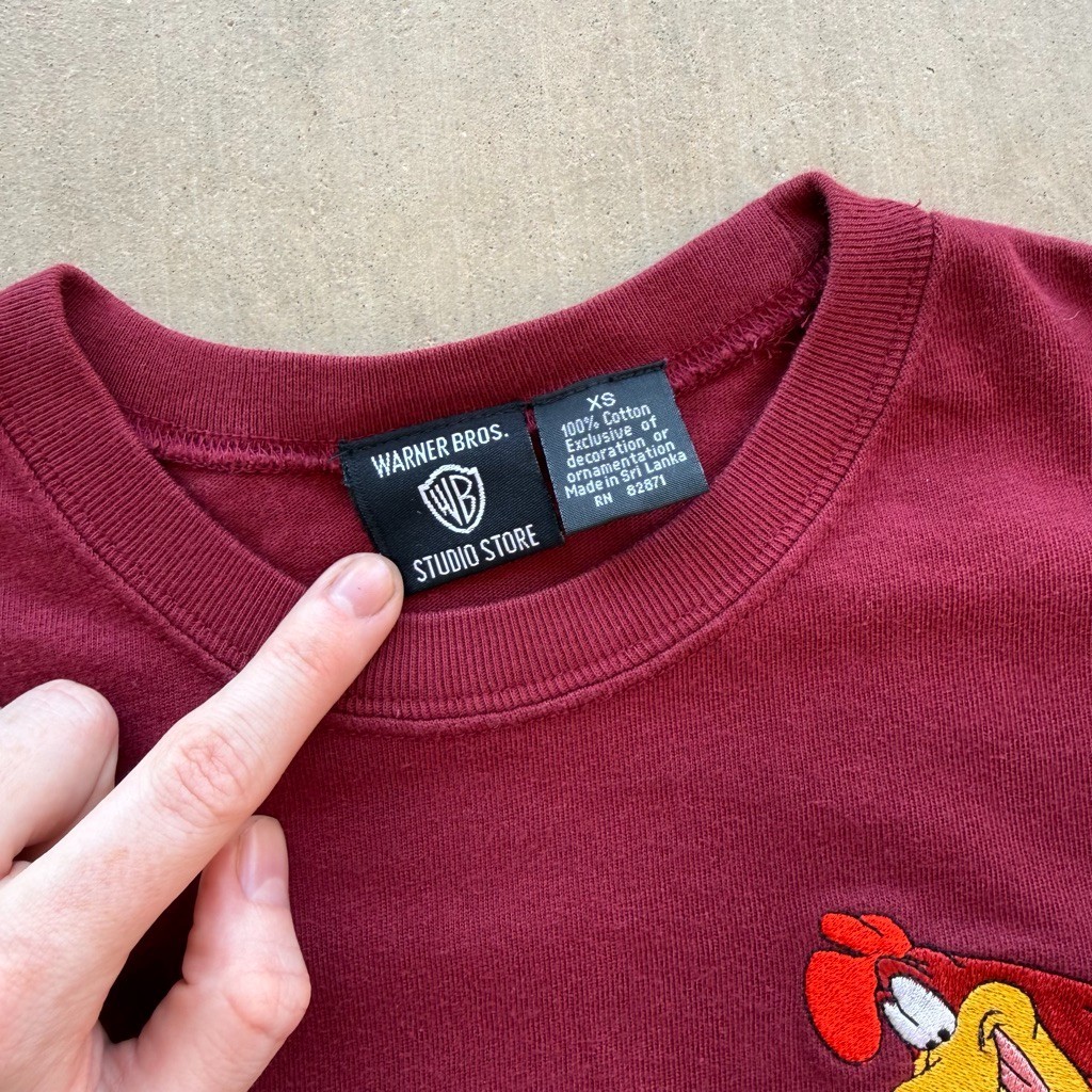 Vintage 1998 Foghorn Leghorn Pocket T Shirt Warner Bros Studio Store XS Burgund