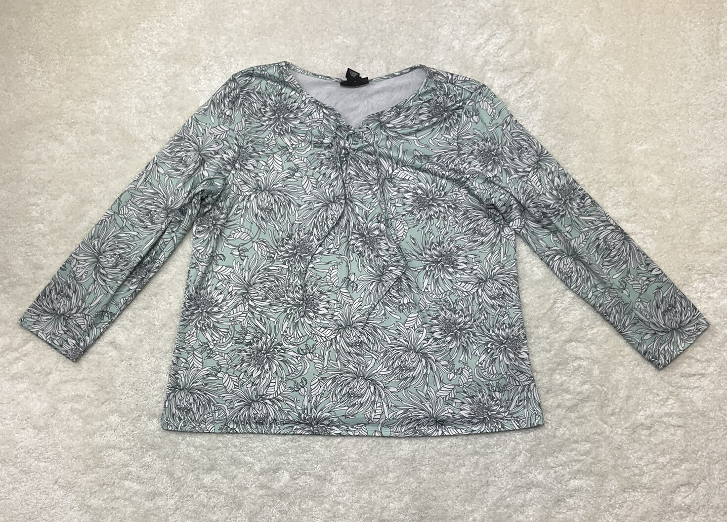 Nue Options Womens Size XL Floral Print Top 3/4 Sleeve Criss Cross Tie Neckline