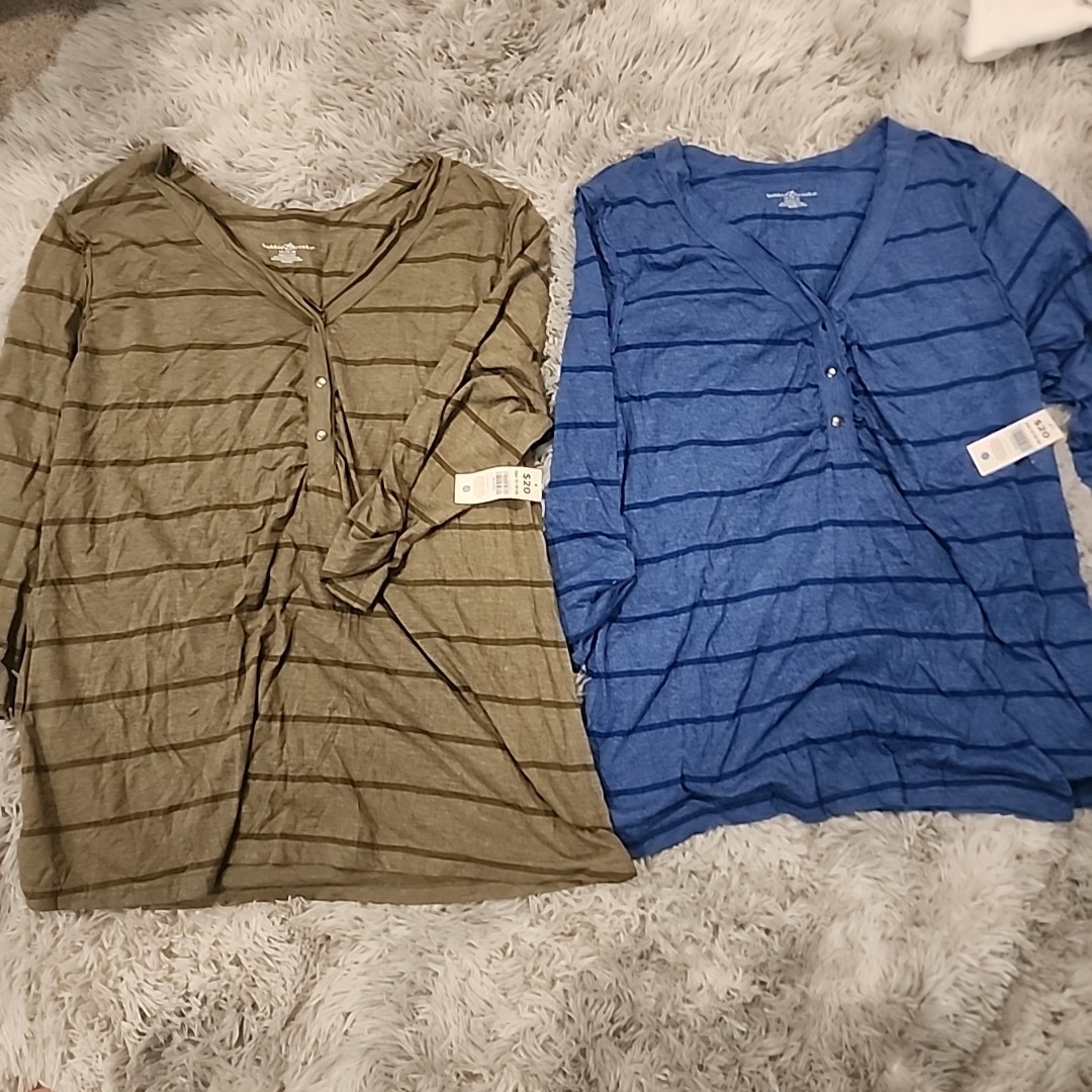 Lot Of 2 Bobbie Brooks Woman’s Soft Casual ¾ Sleeve Plus size 1x Vneck